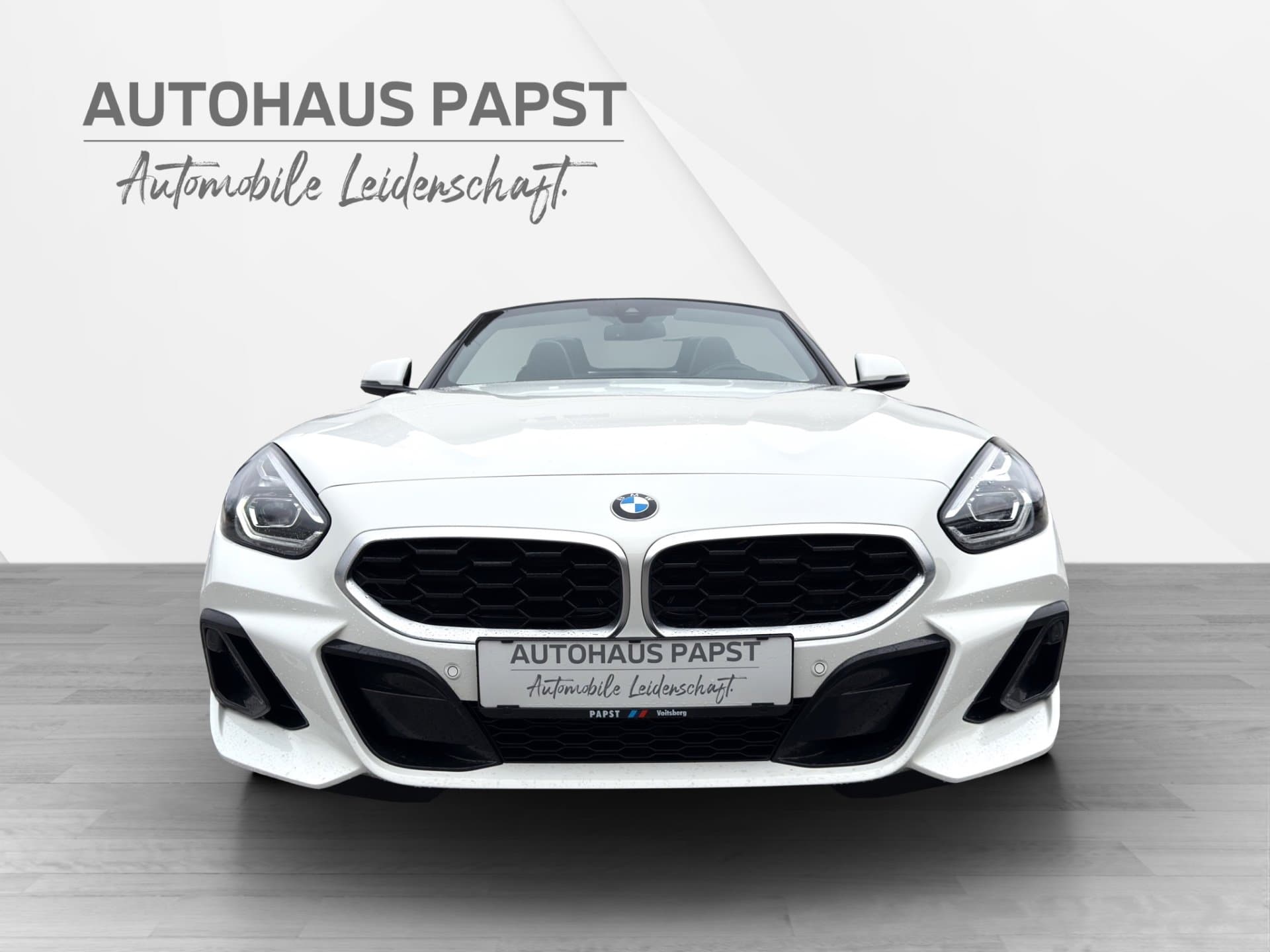 BMW Z4 sDrive 30i - Thumbnail 8