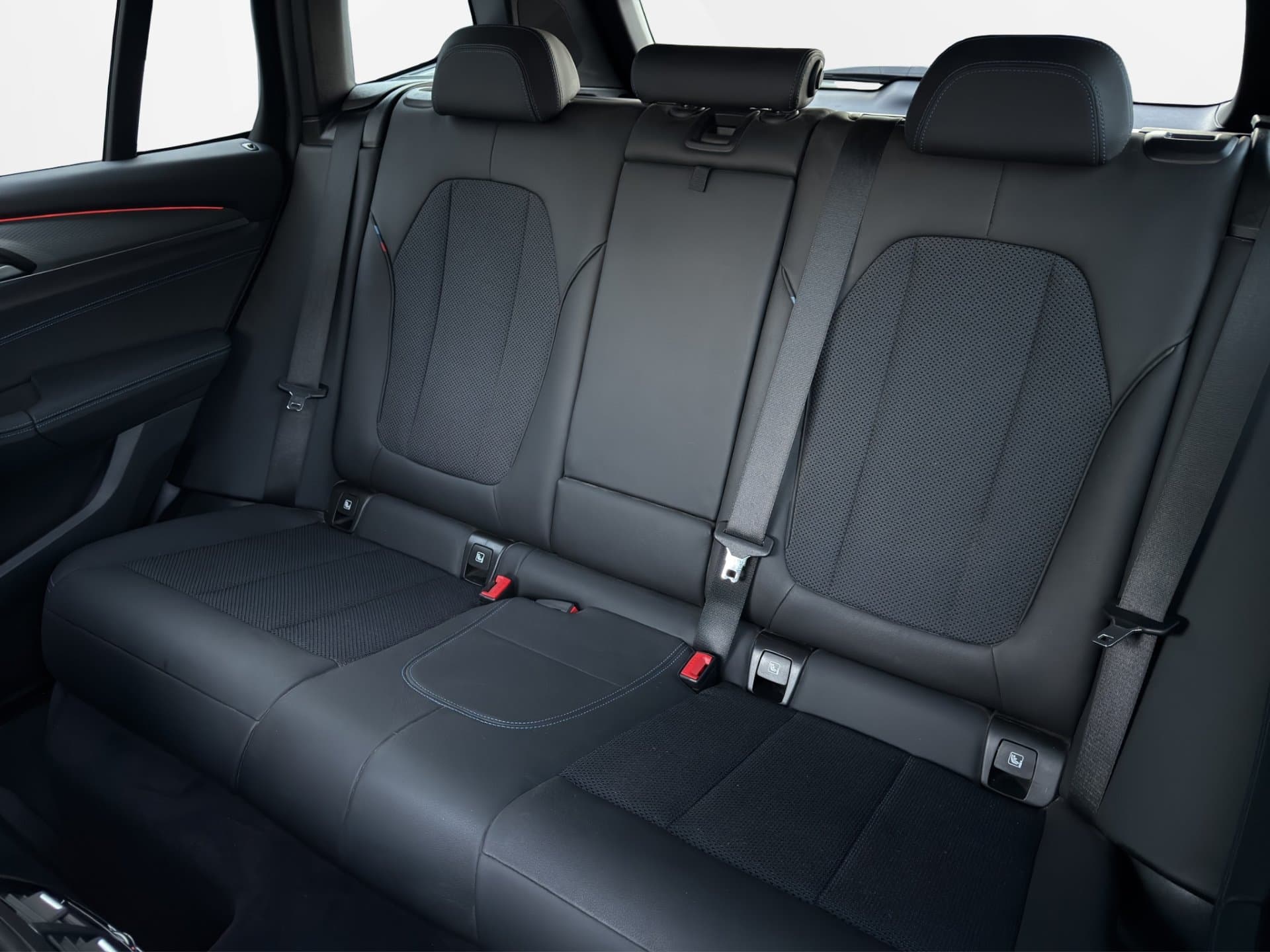 BMW X3 xDrive20d - Thumbnail 11