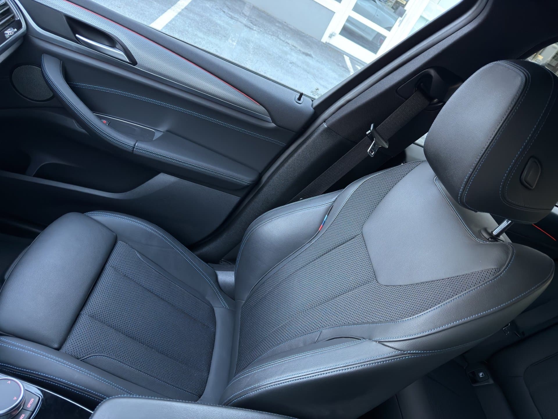 BMW X3 xDrive20d - Thumbnail 13