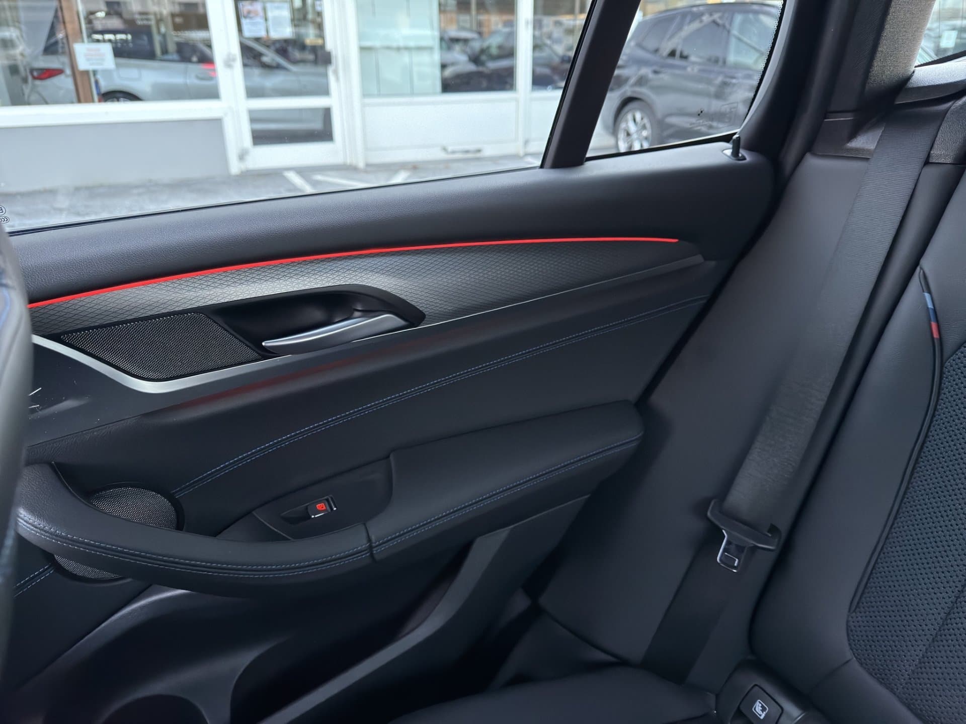 BMW X3 xDrive20d - Thumbnail 14