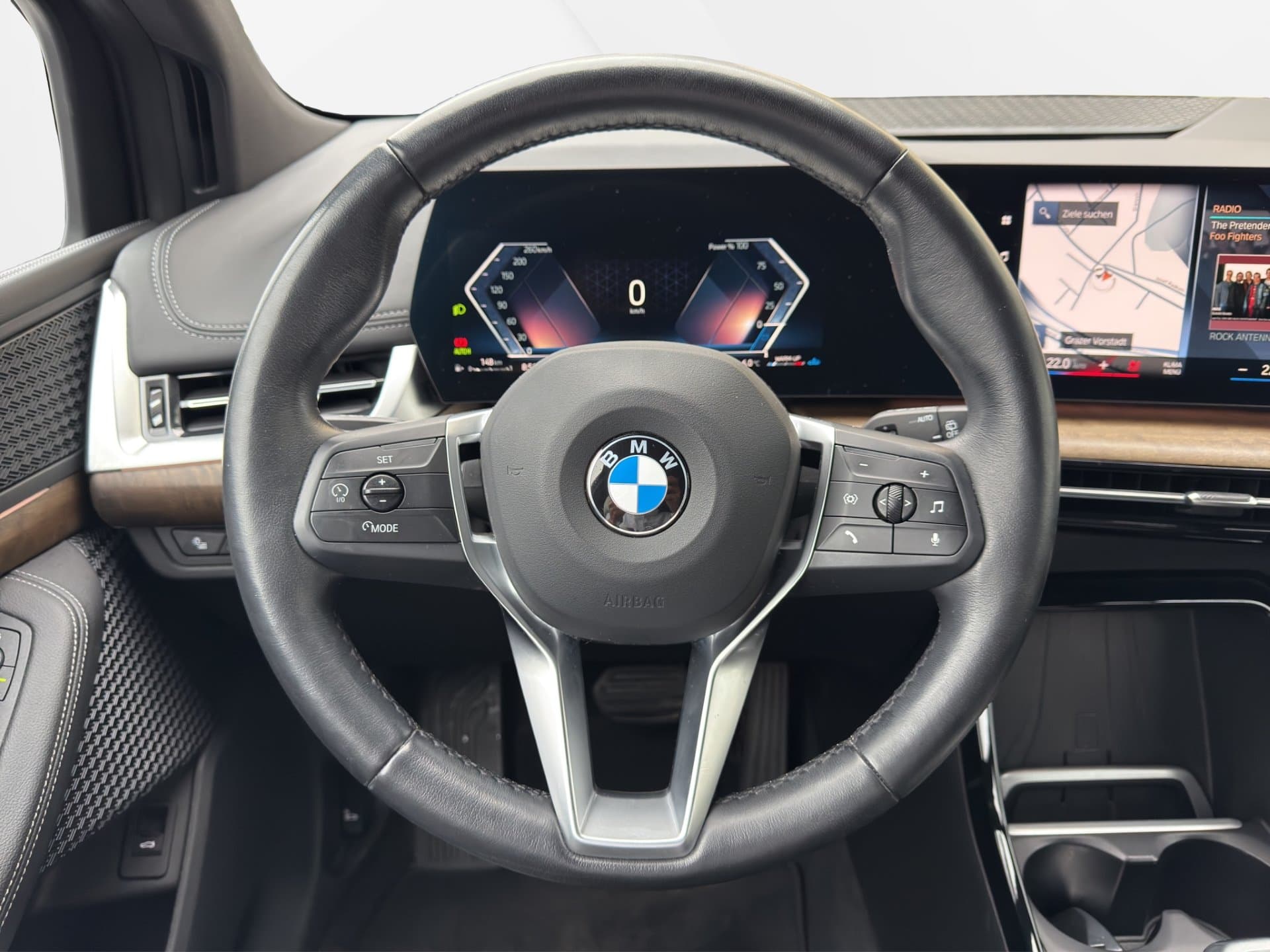 BMW 218d - Thumbnail 17