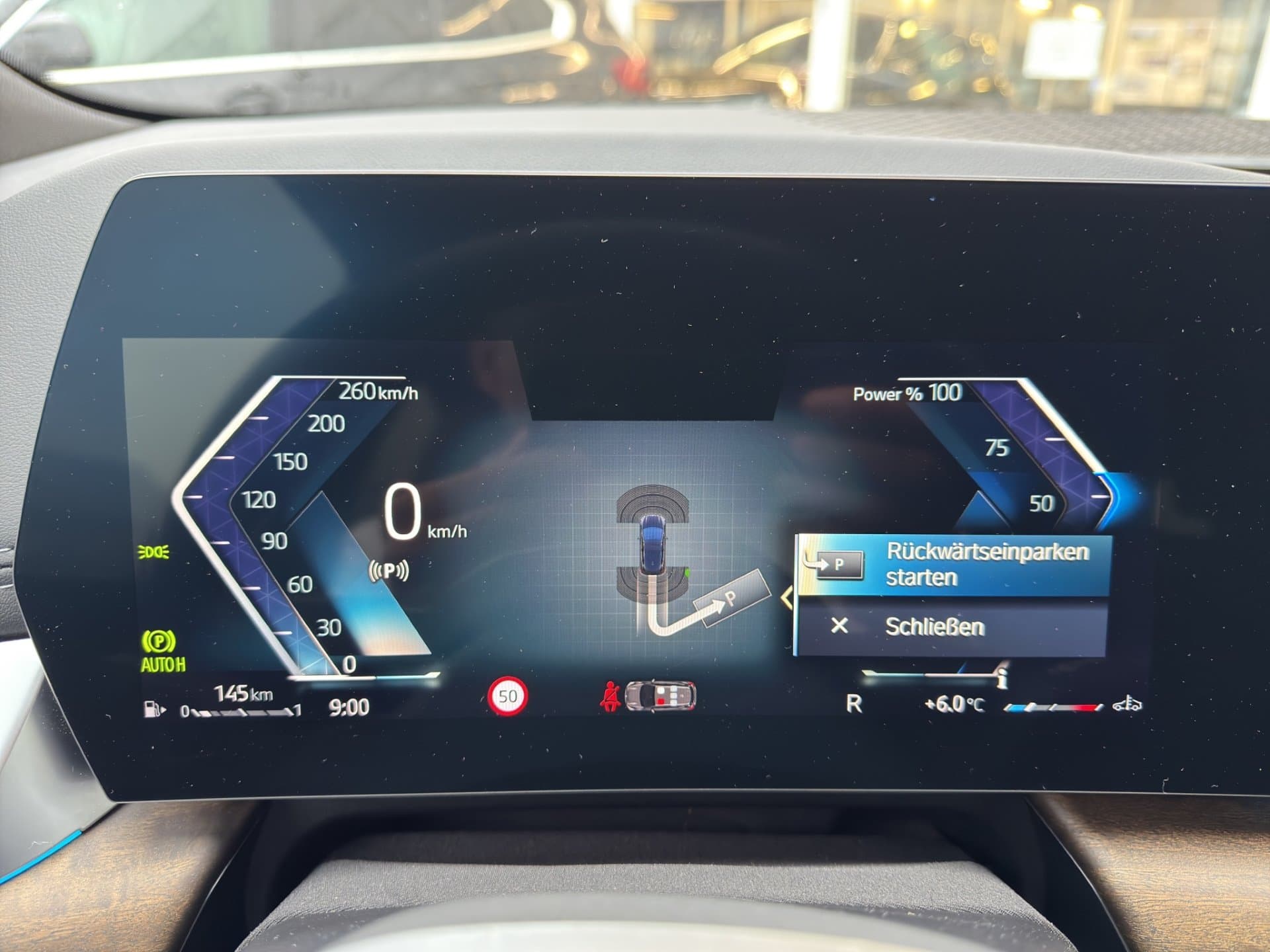 BMW 218d - Thumbnail 19