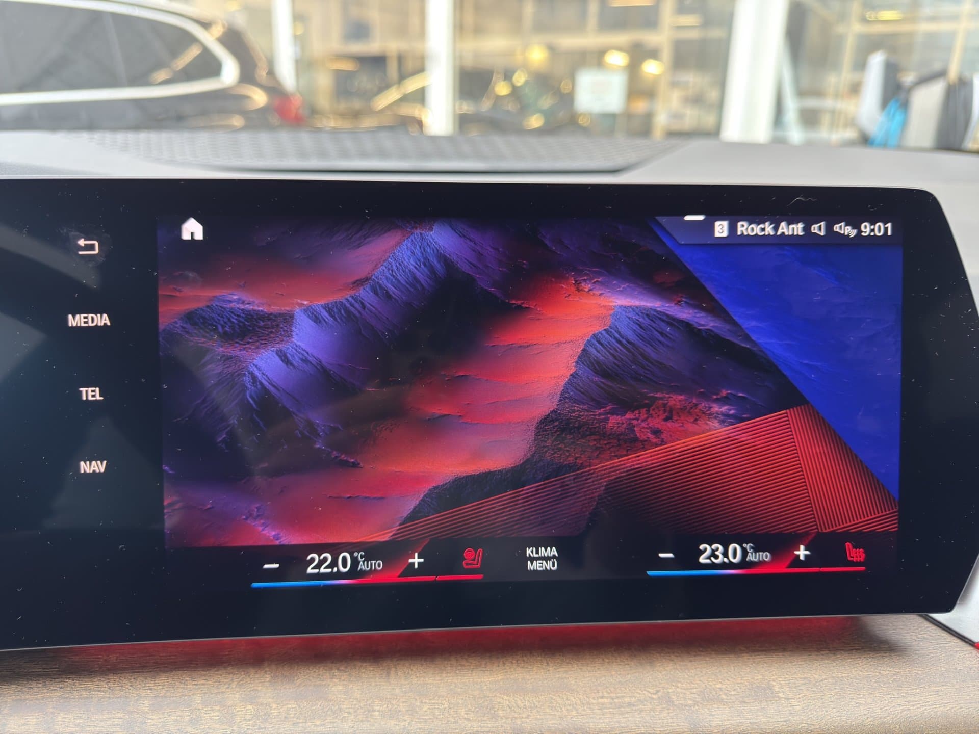 BMW 218d - Thumbnail 28