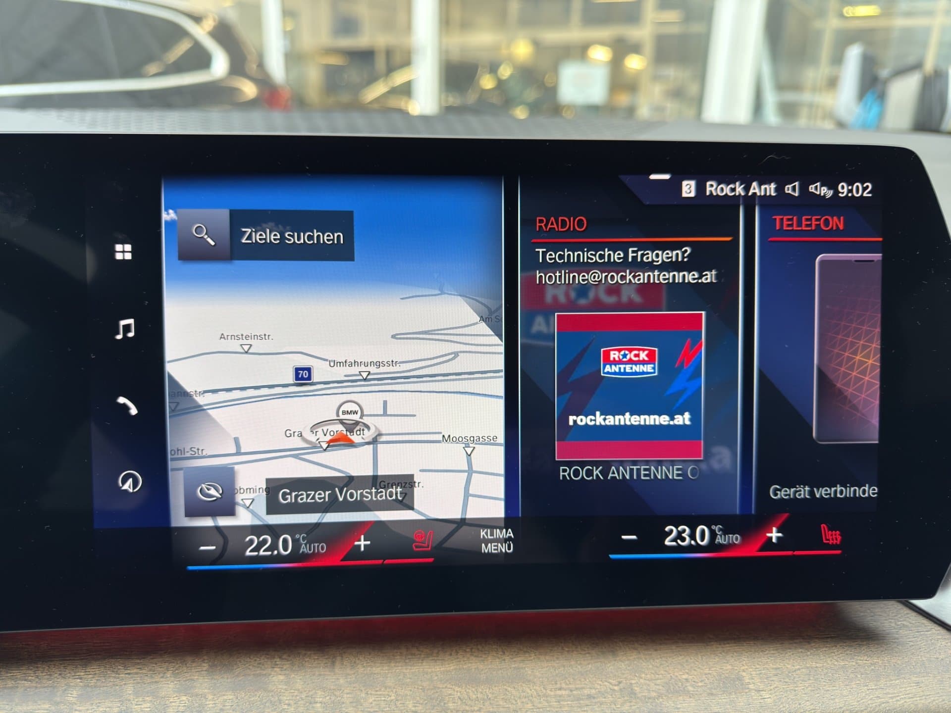 BMW 218d - Thumbnail 29