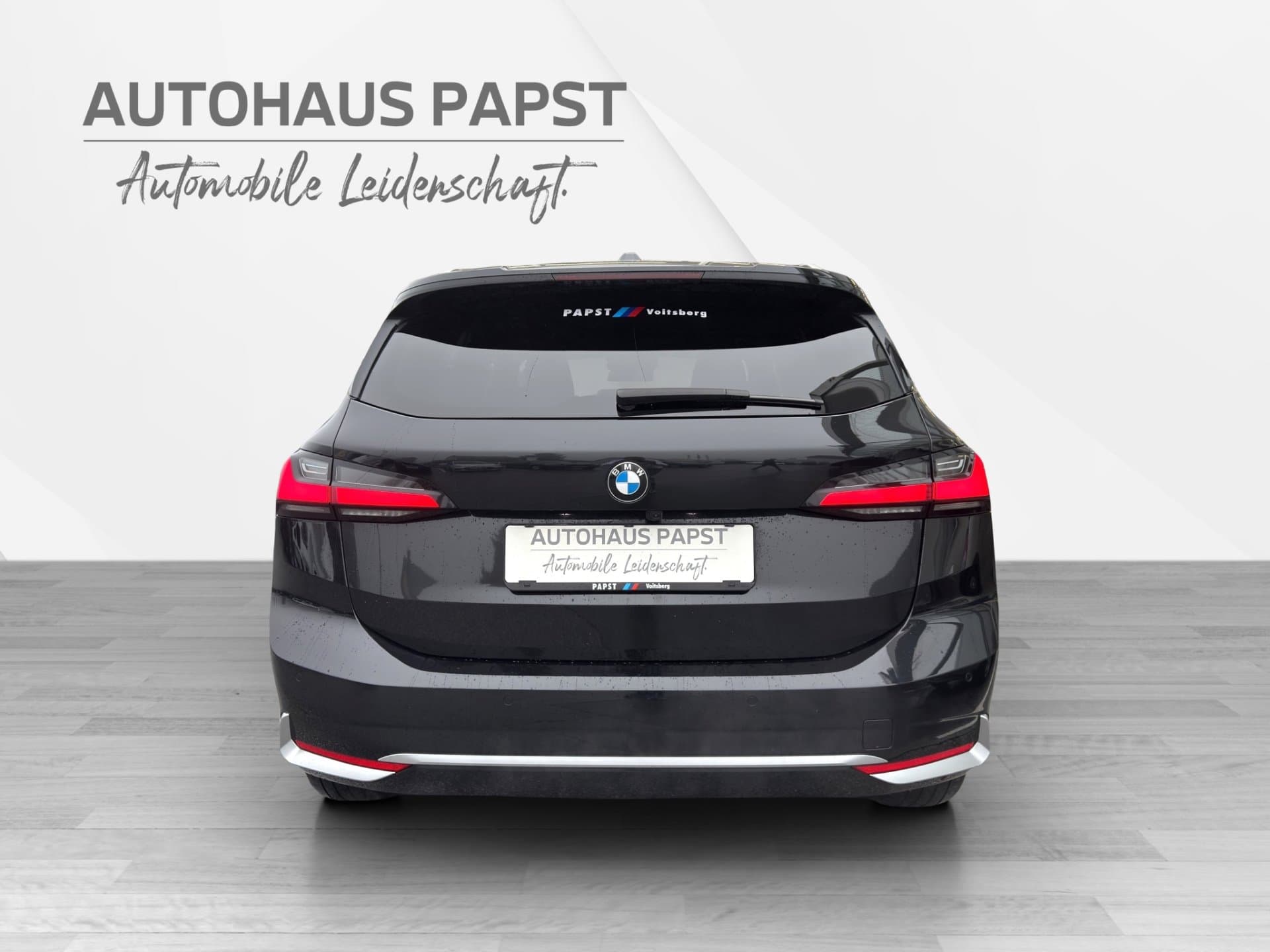 BMW 218d - Thumbnail 4