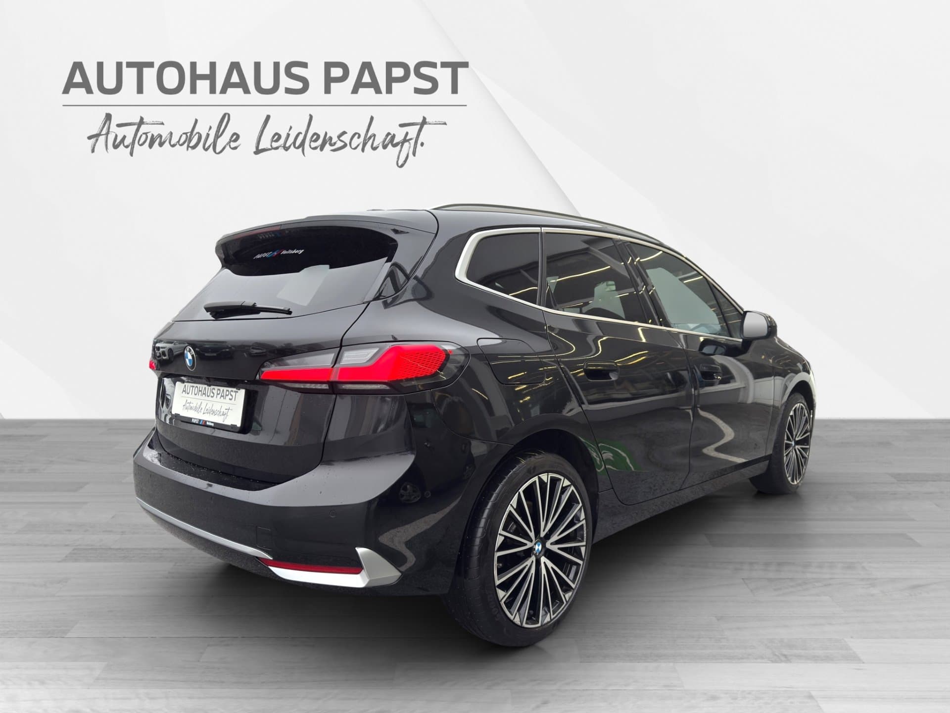 BMW 218d - Thumbnail 5