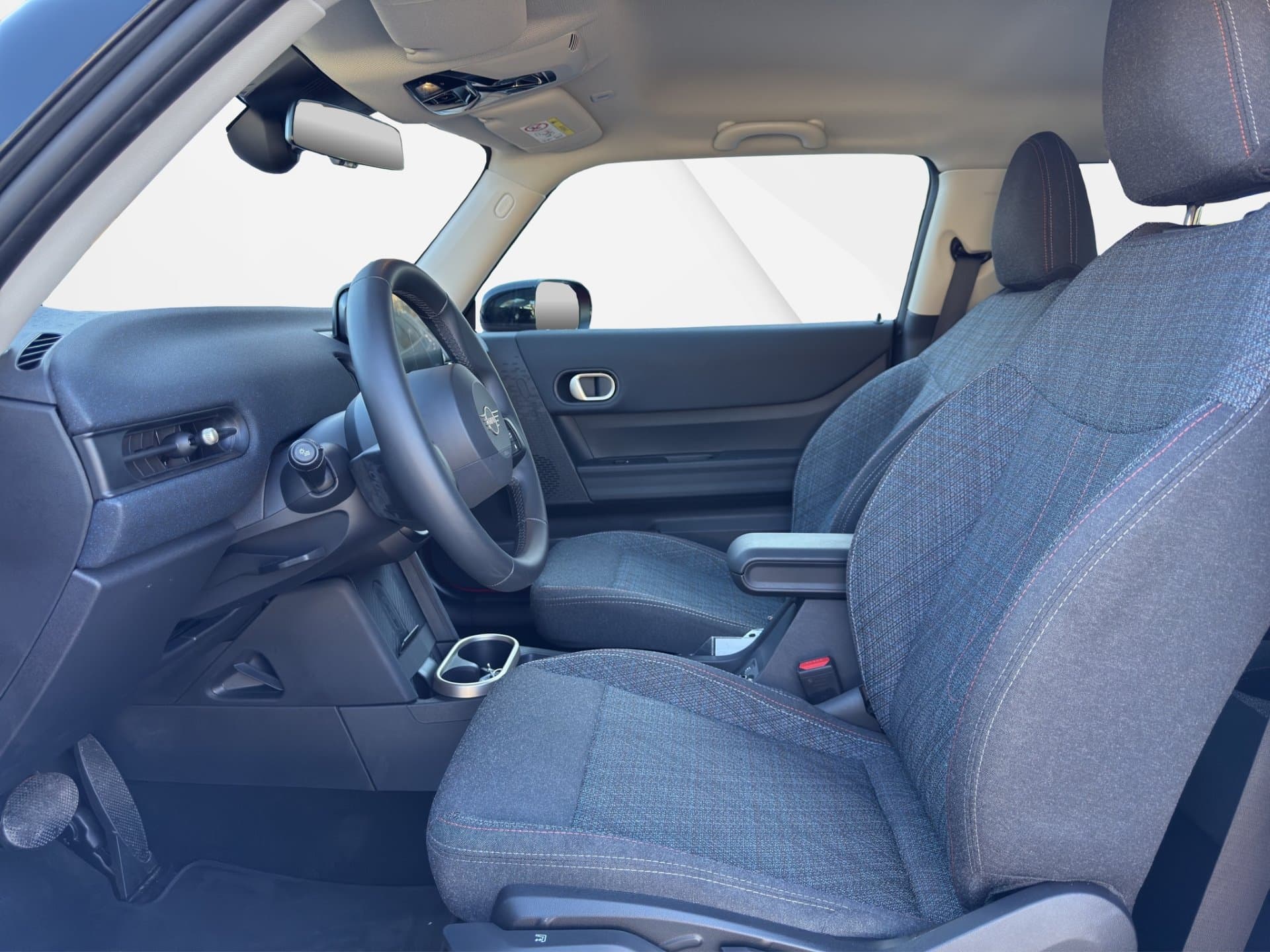 MINI Cooper C - Thumbnail 9