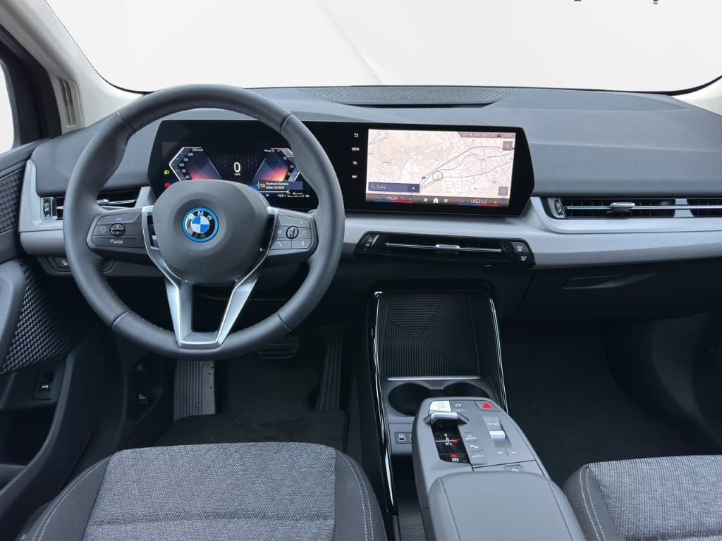 BMW 225e xDrive - Thumbnail 16