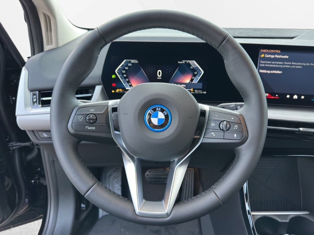 BMW 225e xDrive - Thumbnail 17