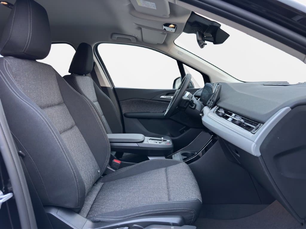 BMW 225e xDrive - Thumbnail 10