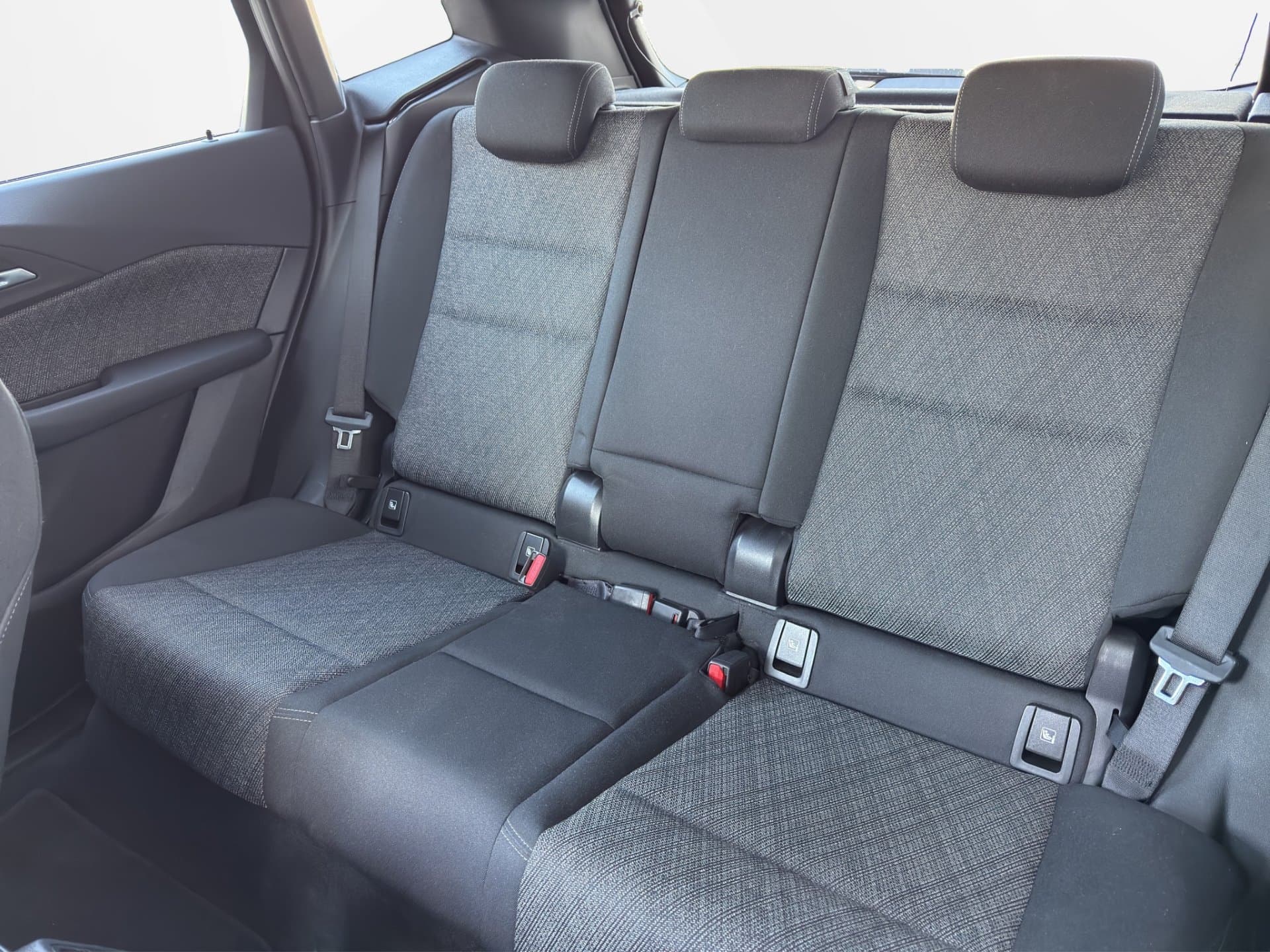 BMW 225e xDrive - Thumbnail 11