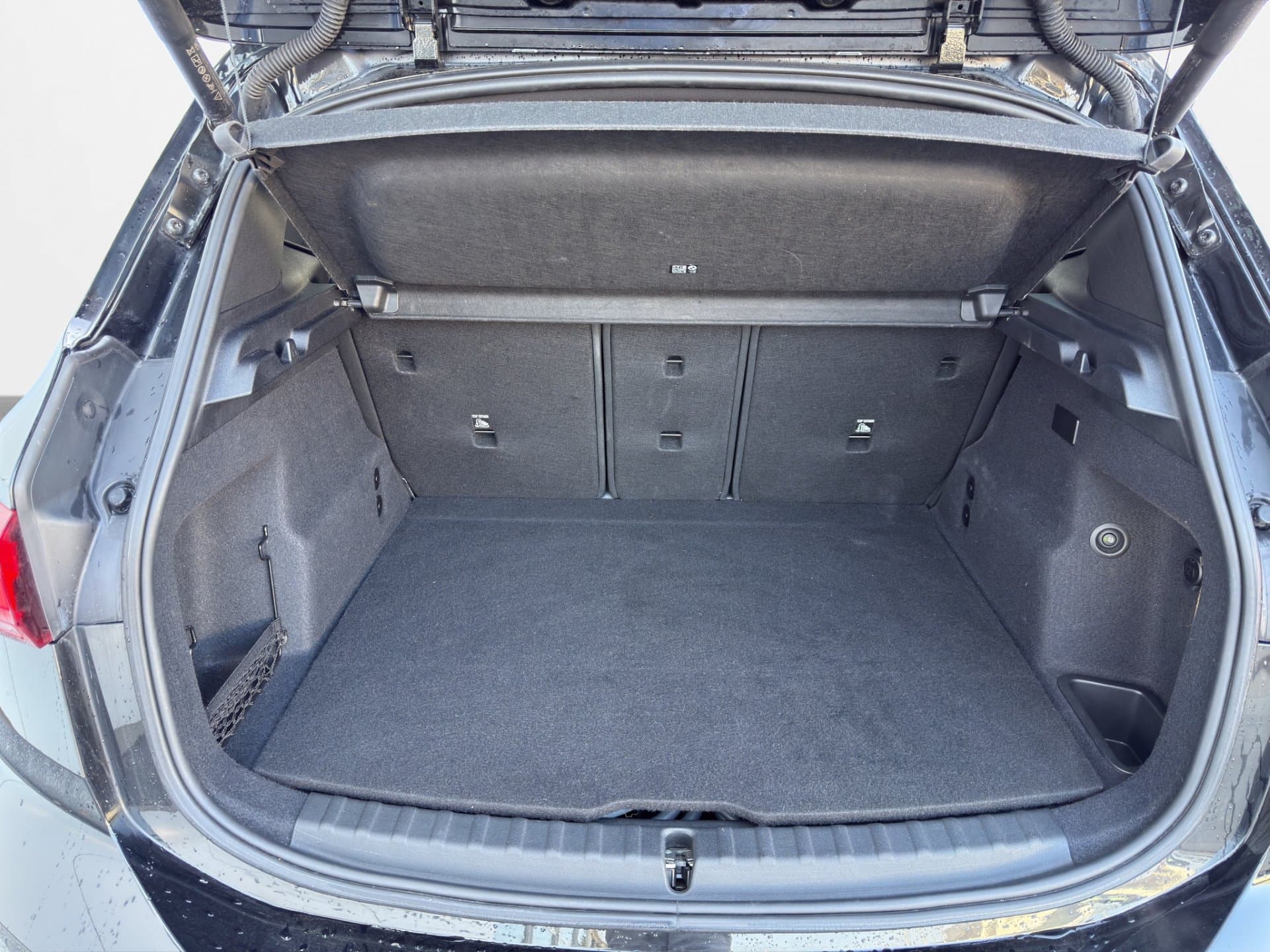 BMW 225e xDrive - Thumbnail 13