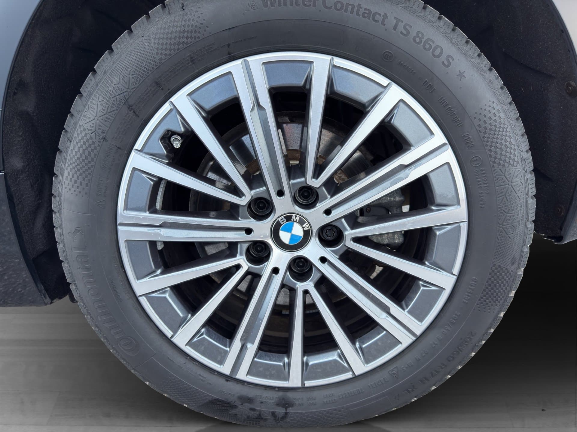 BMW 225e xDrive - Thumbnail 32