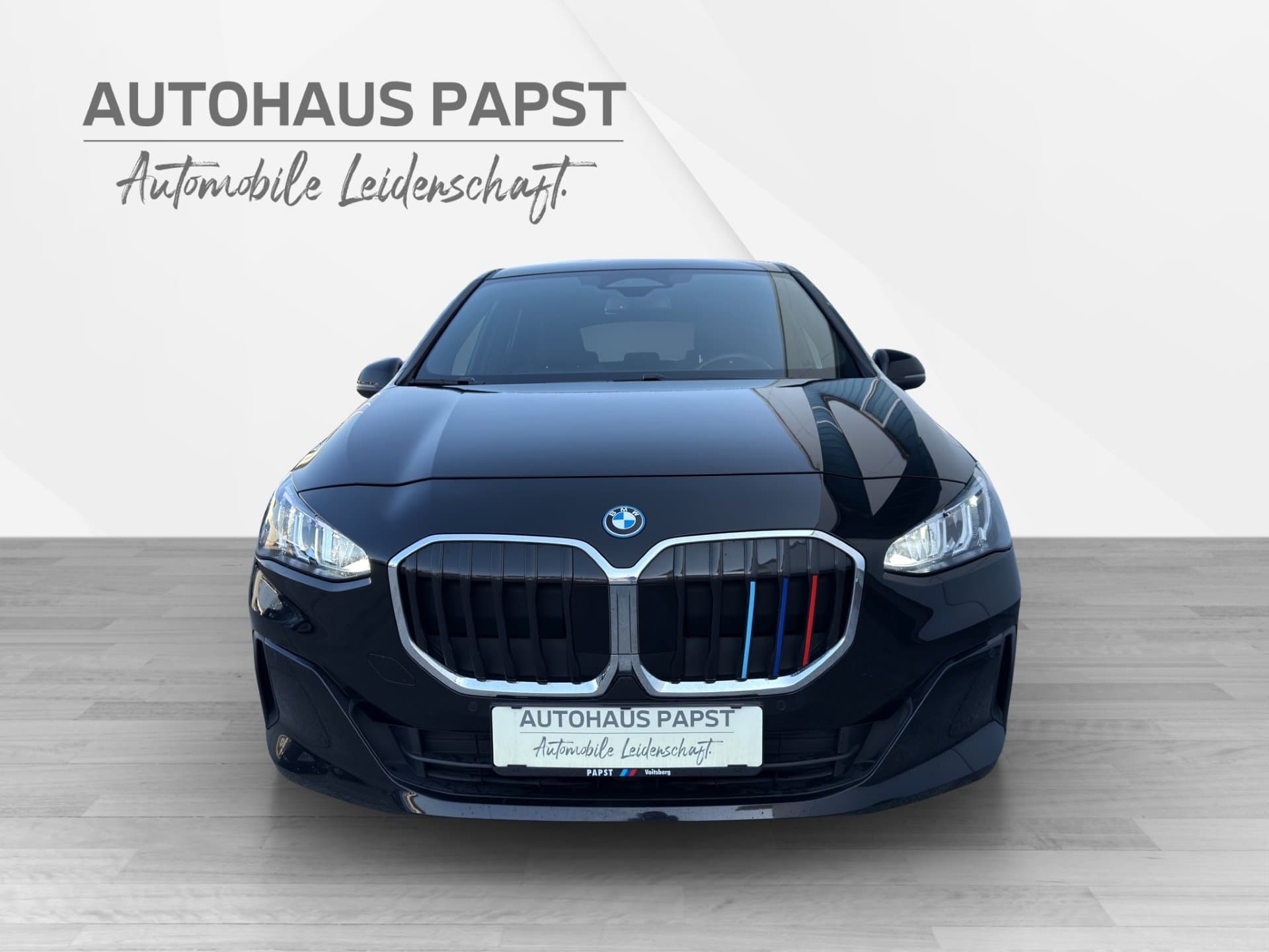 BMW 225e xDrive - Thumbnail 8