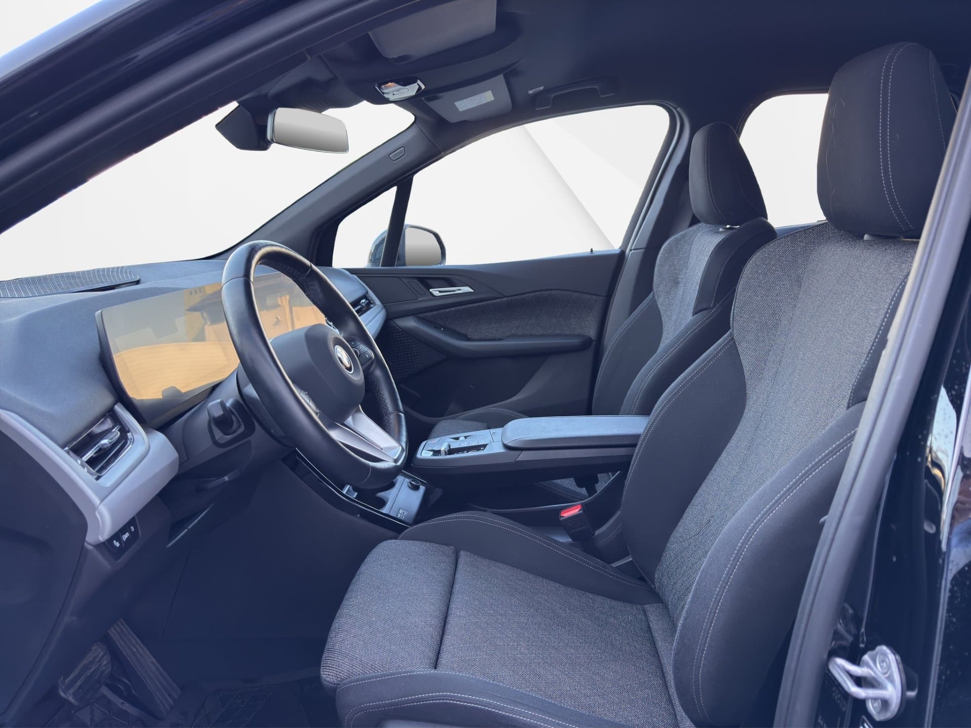 BMW 225e xDrive - Thumbnail 9