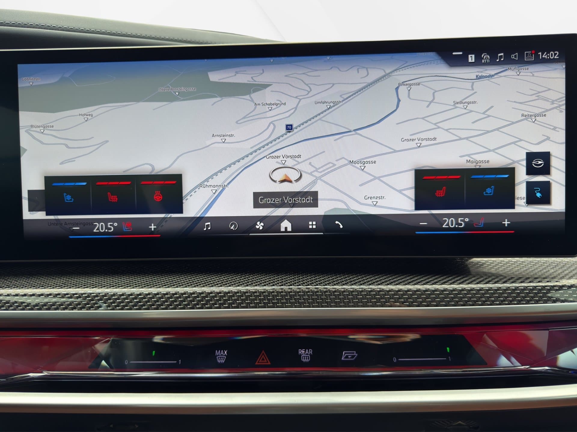 BMW i7 xDrive60 - Thumbnail 15