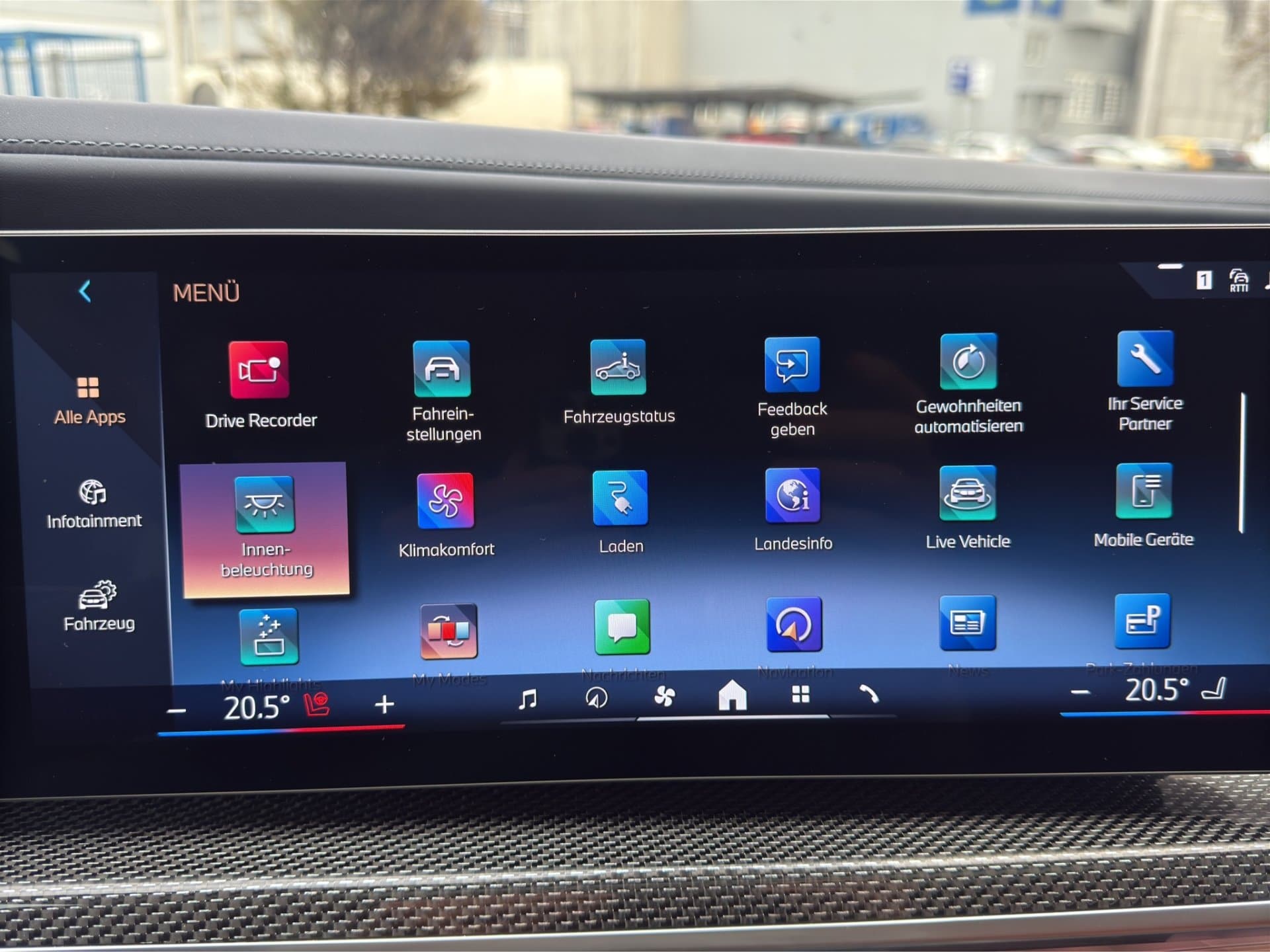 BMW i7 xDrive60 - Thumbnail 39