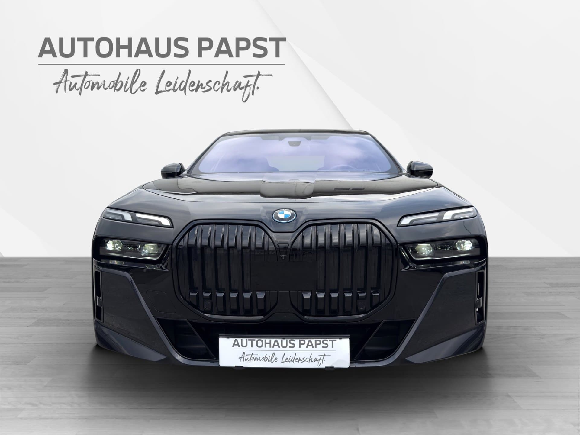 BMW i7 xDrive60 - Thumbnail 8