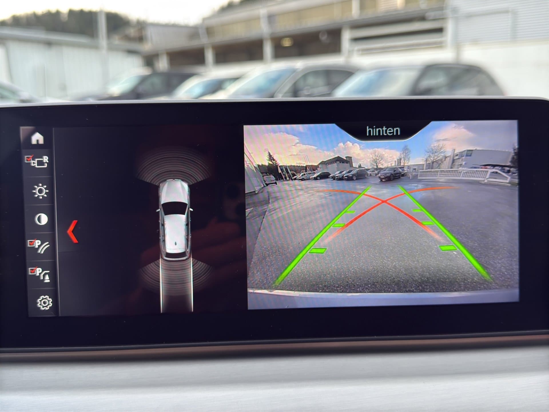 BMW 520d xDrive - Thumbnail 25