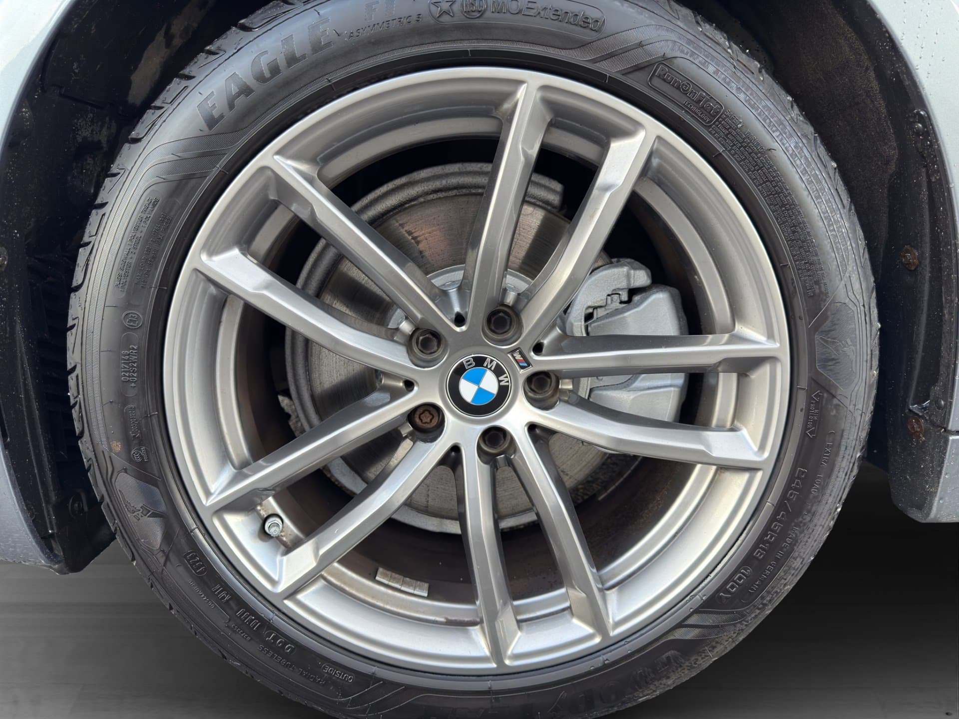 BMW 520d xDrive - Thumbnail 29