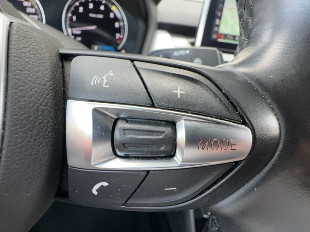 BMW 225xe - Thumbnail 30