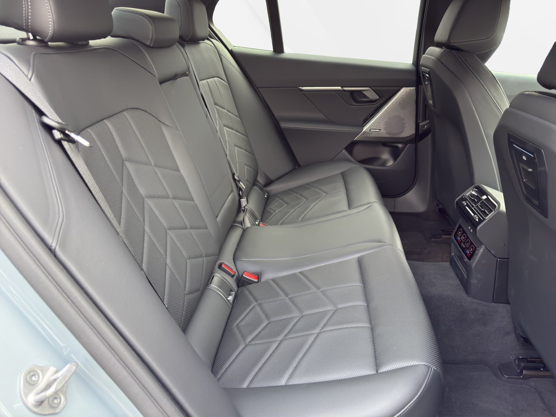 BMW 520d xDrive - Thumbnail 11