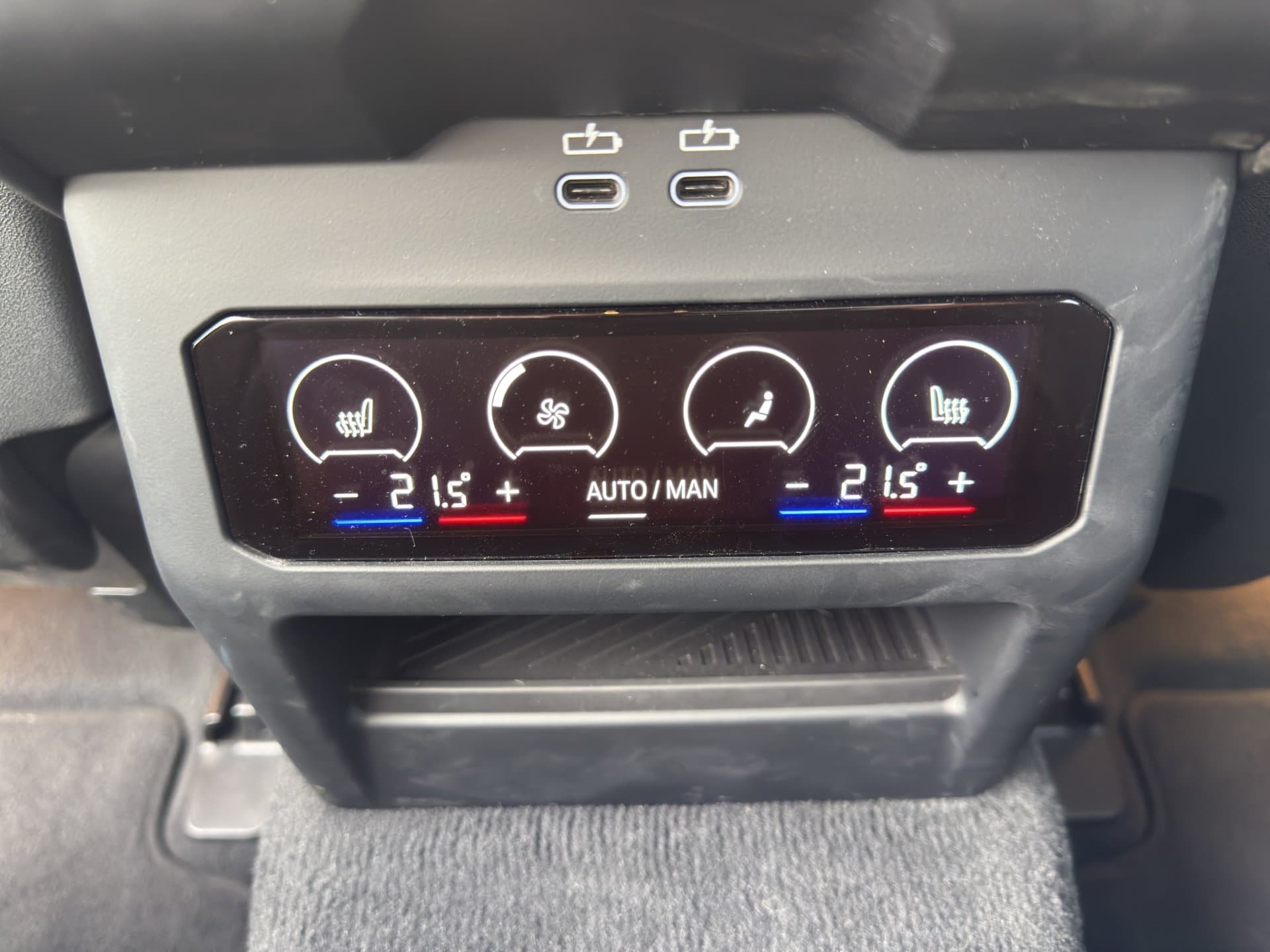 BMW 520d xDrive - Thumbnail 26