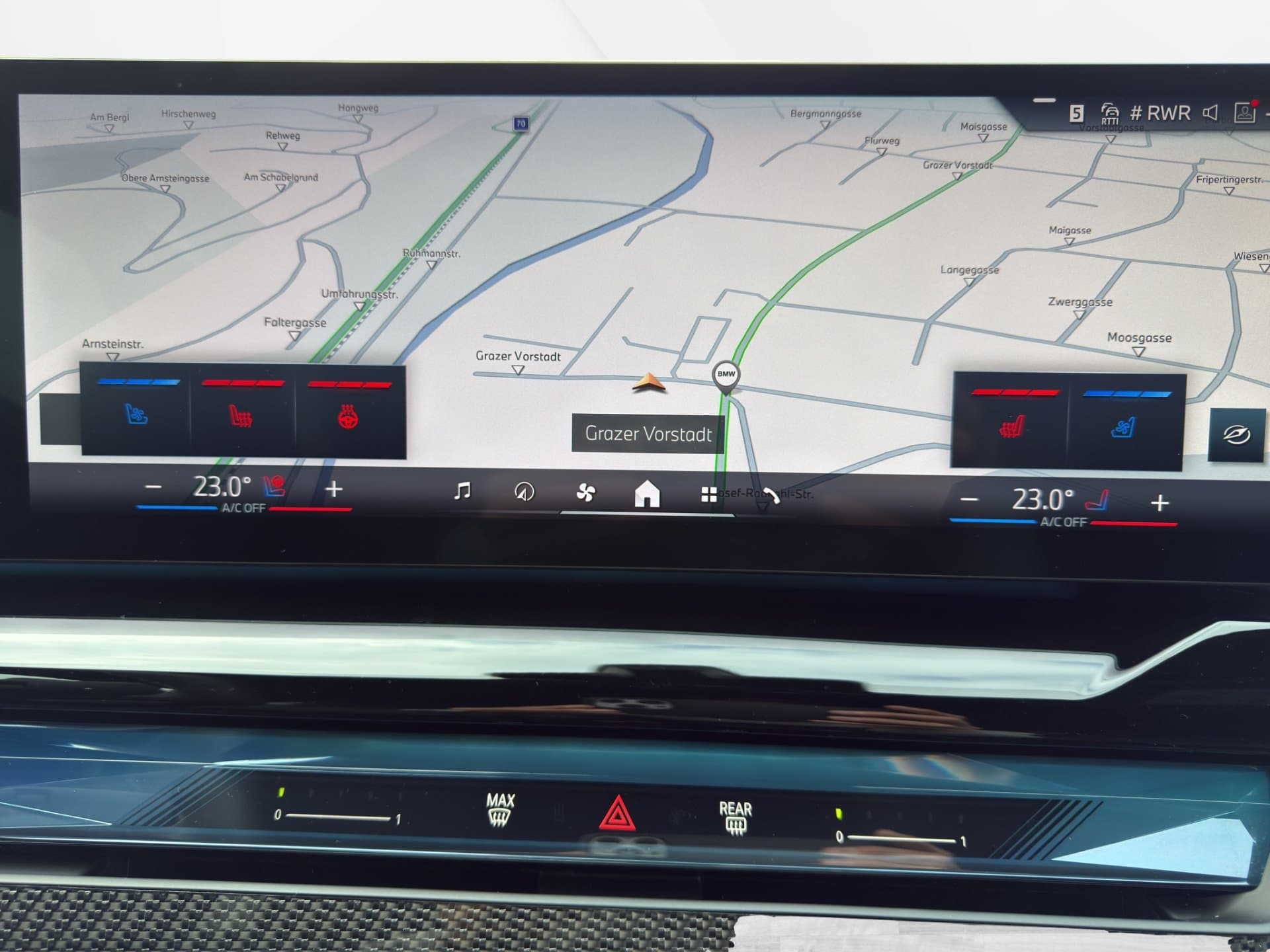 BMW 520d xDrive - Thumbnail 28