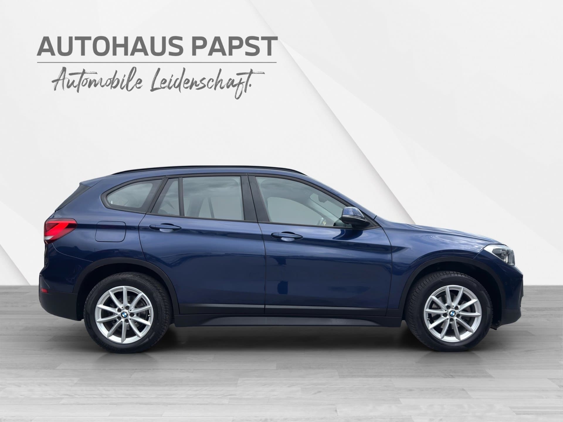 BMW X1 sDrive16d - Thumbnail 6