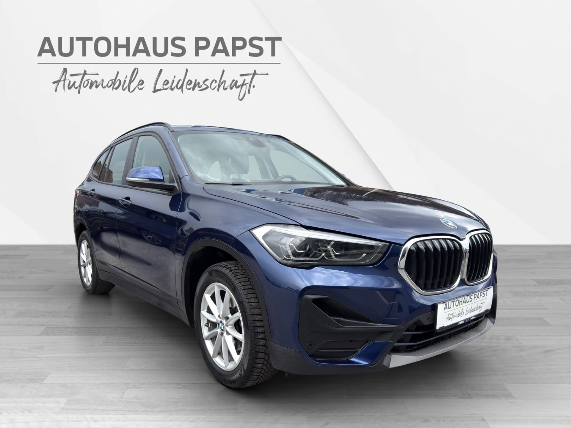 BMW X1 sDrive16d - Thumbnail 7