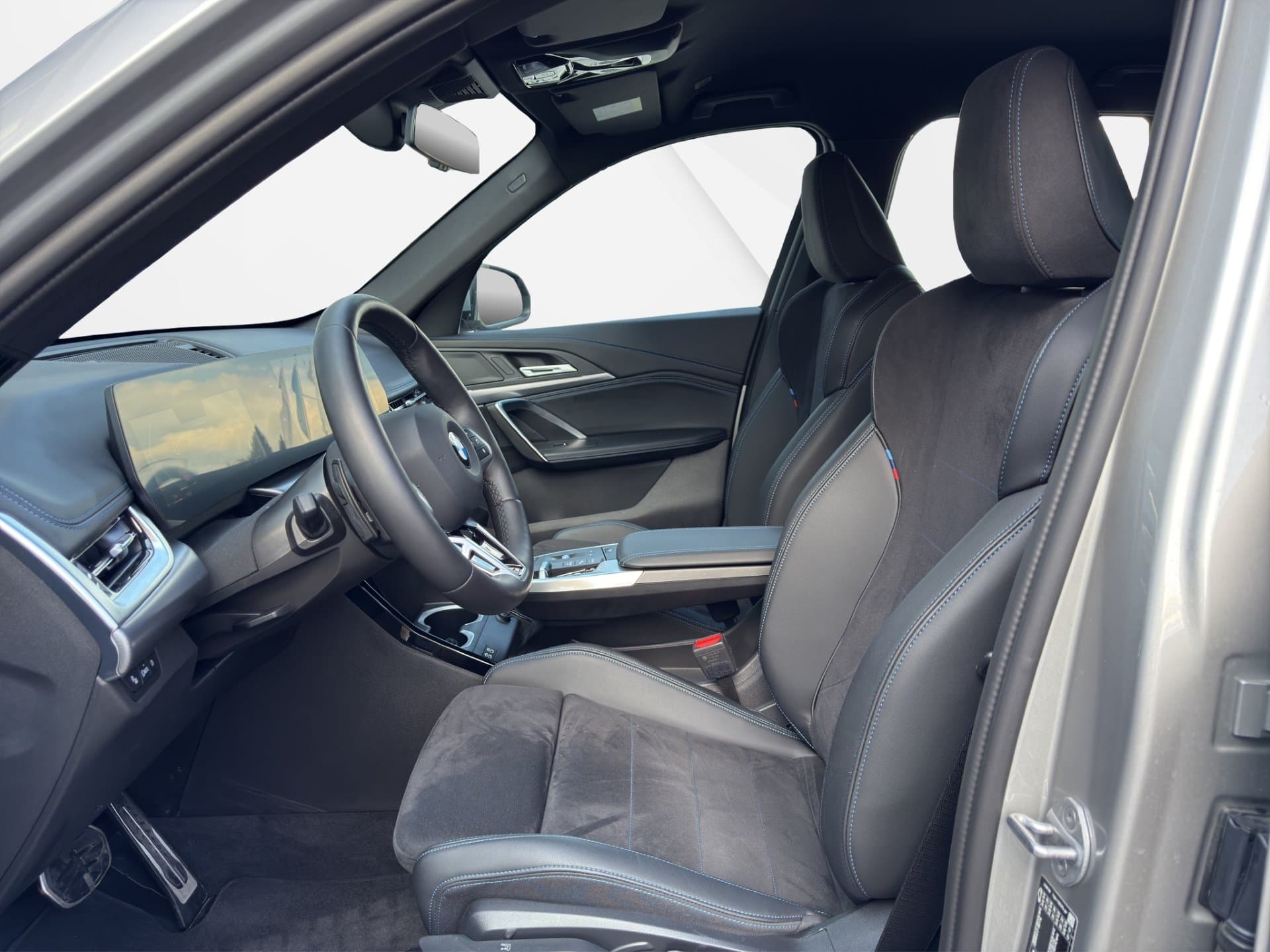 BMW X1 sDrive18i - Thumbnail 9