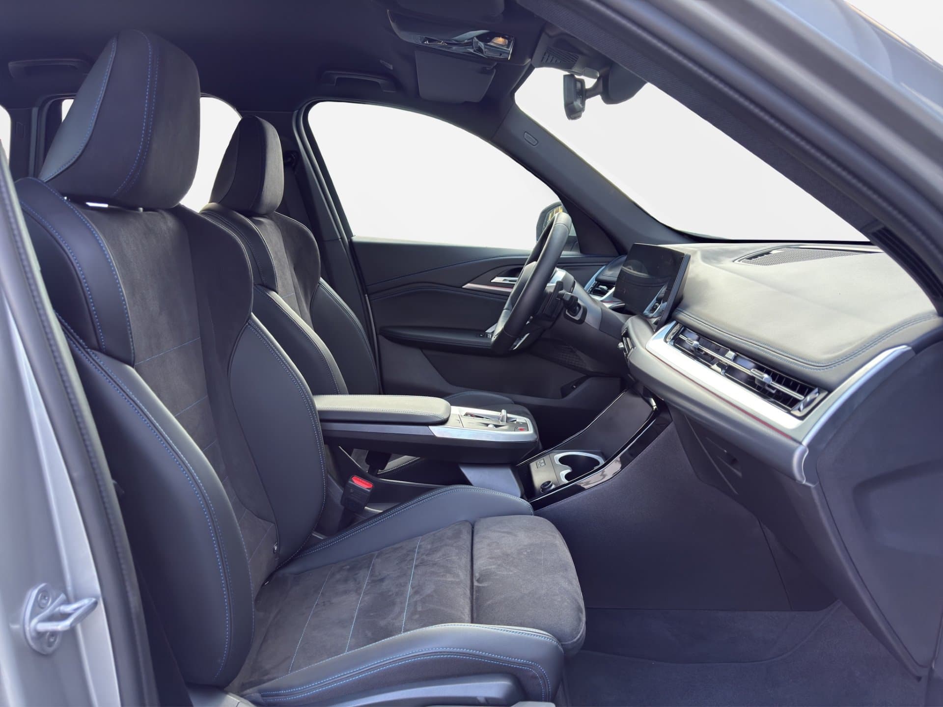 BMW X1 sDrive18i - Thumbnail 10