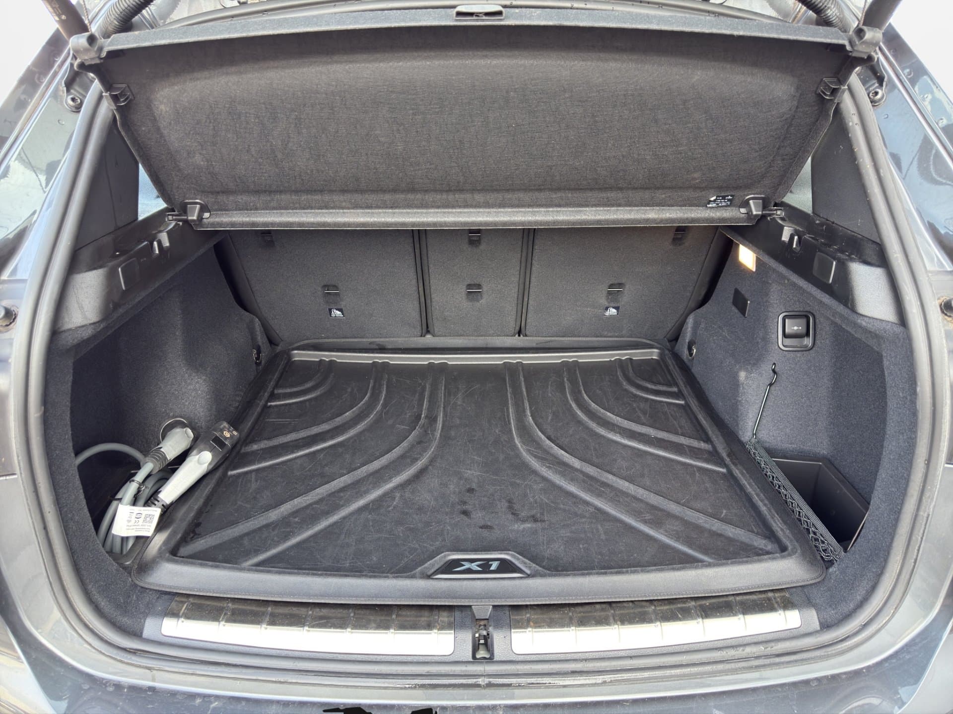 BMW X1 xDrive25e - Thumbnail 17