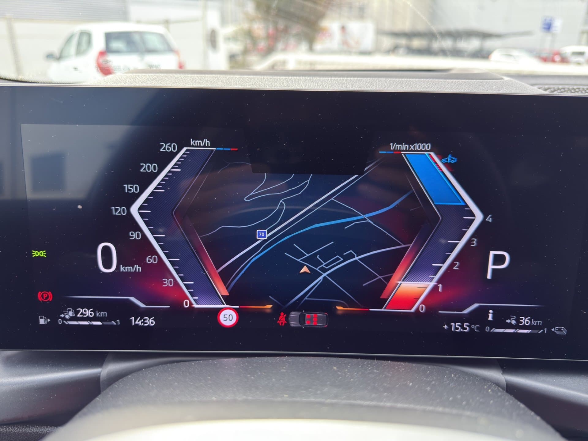 BMW 330e xDrive - Thumbnail 20