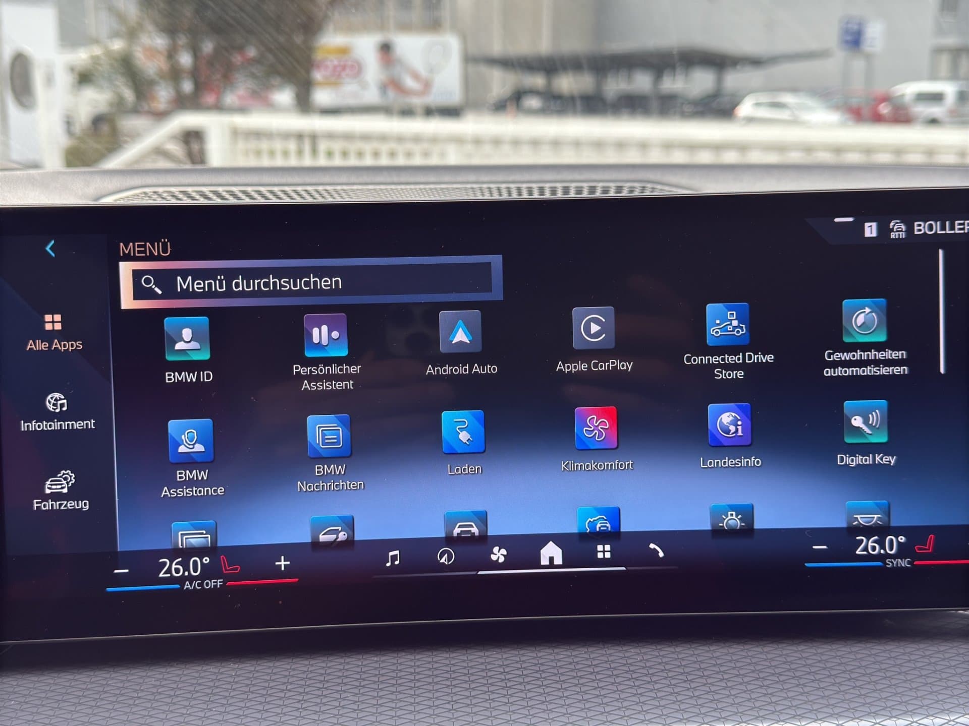 BMW 330e xDrive - Thumbnail 29