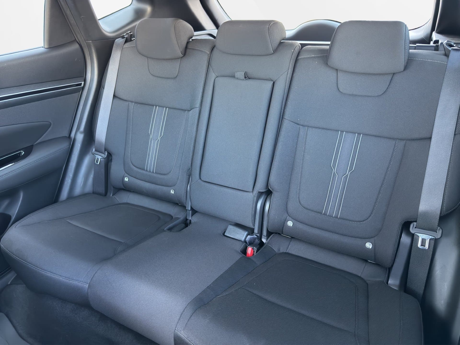 Hyundai Tucson 1,6 CRDI 4WD 48V Smart - Thumbnail 11