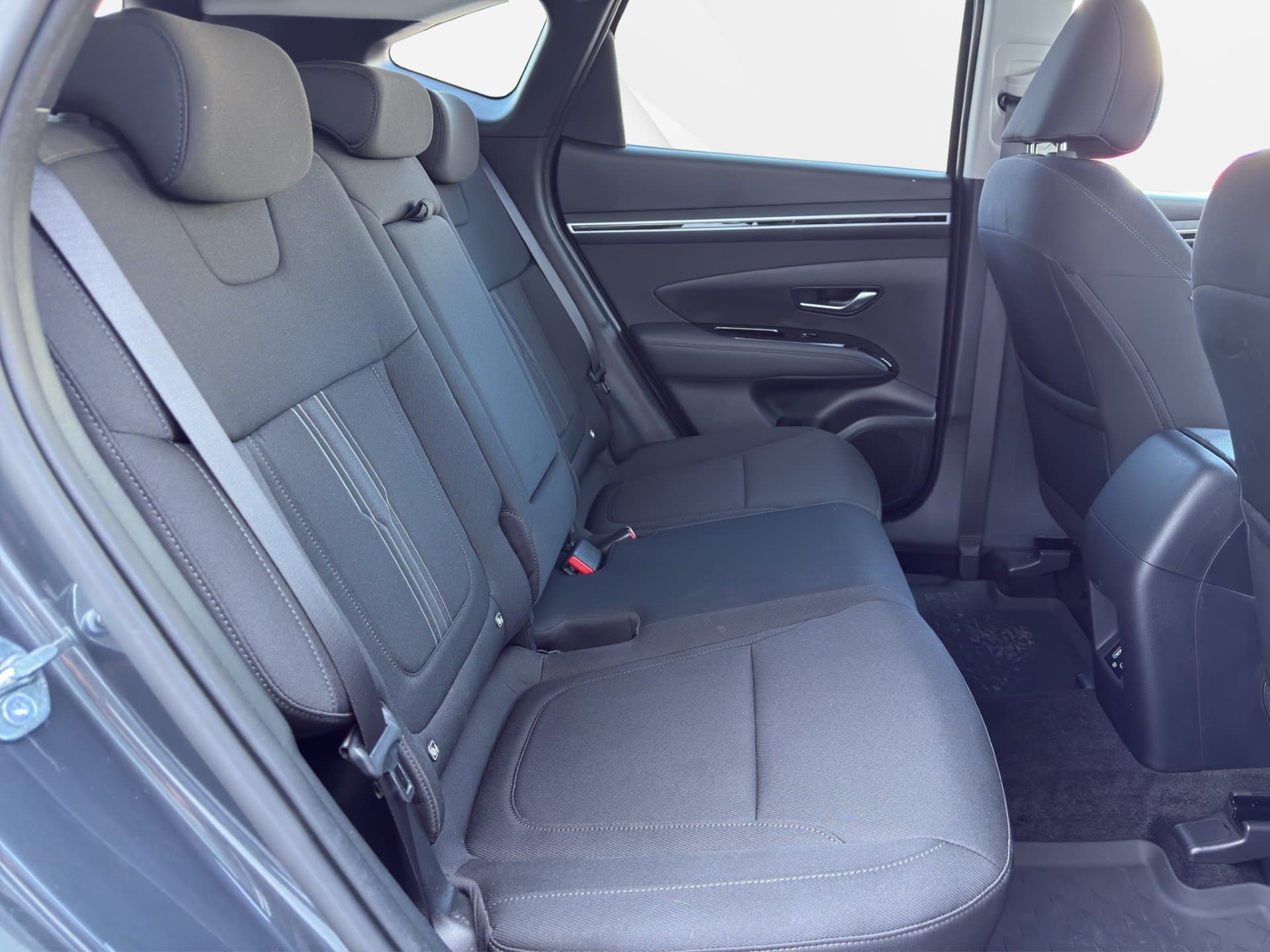 Hyundai Tucson 1,6 CRDI 4WD 48V Smart - Thumbnail 12