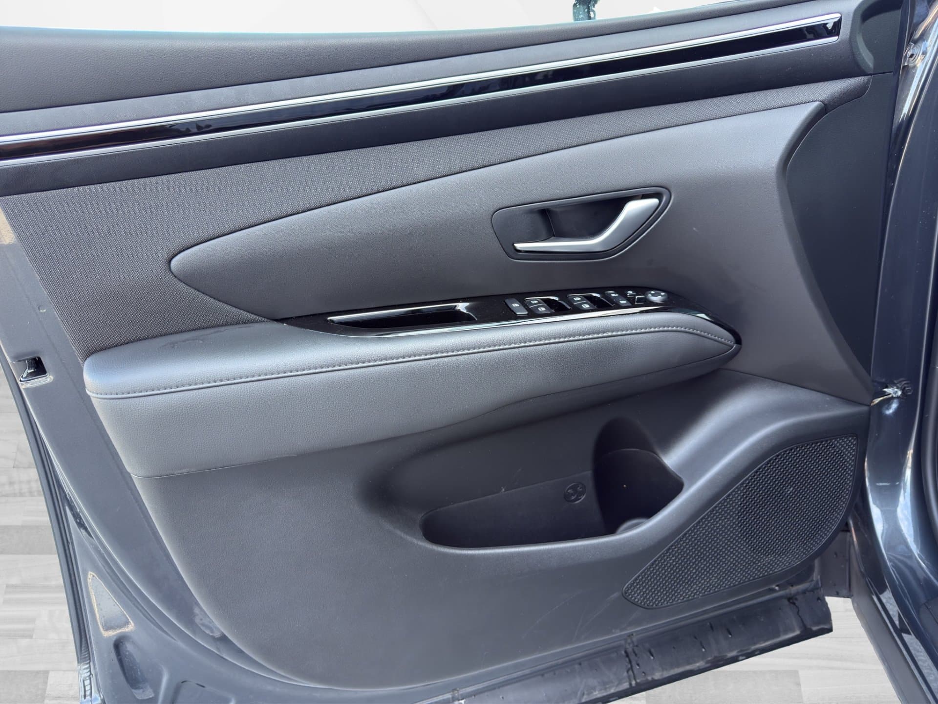 Hyundai Tucson 1,6 CRDI 4WD 48V Smart - Thumbnail 15