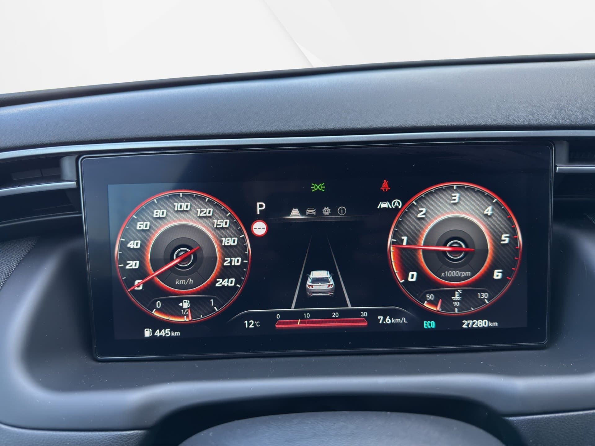 Hyundai Tucson 1,6 CRDI 4WD 48V Smart - Thumbnail 20