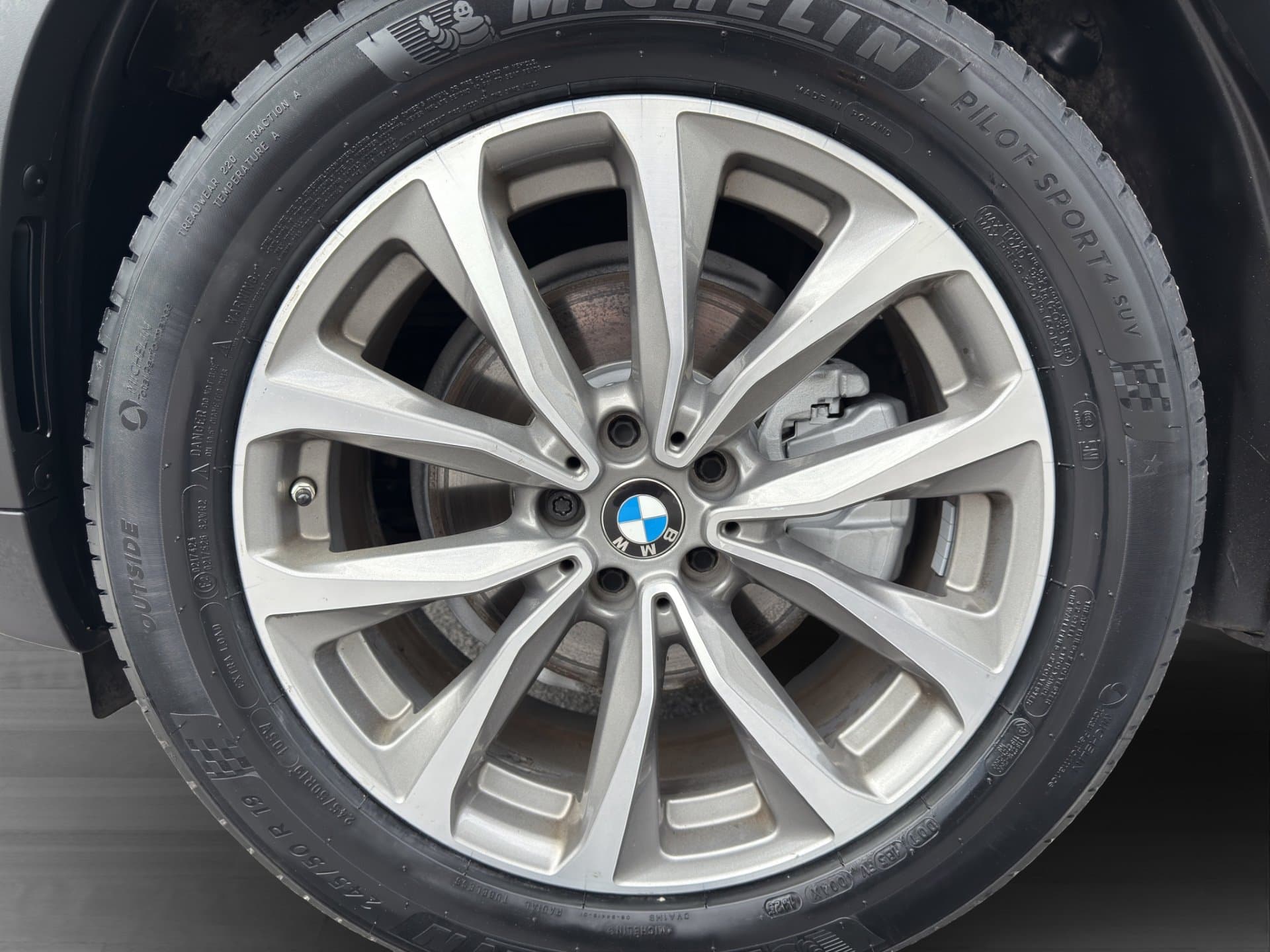 BMW X3 xDrive 20d - Thumbnail 19