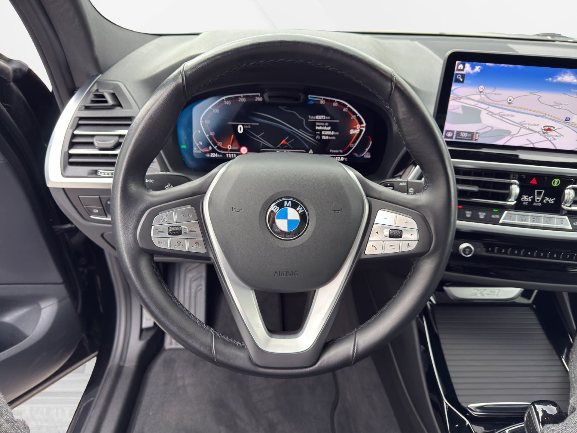 BMW X3 xDrive 20d - Thumbnail 10