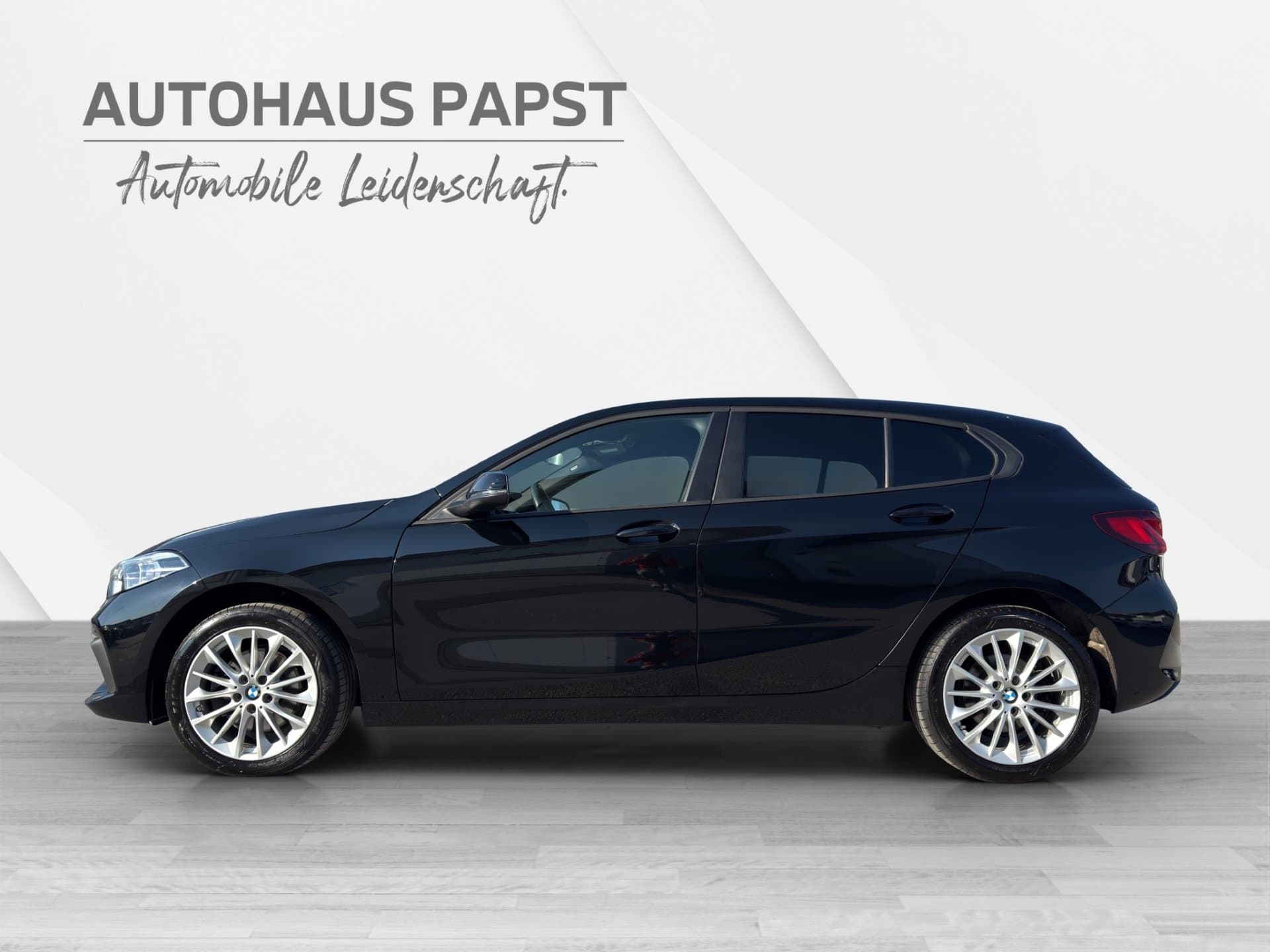 BMW 116i - Thumbnail 2