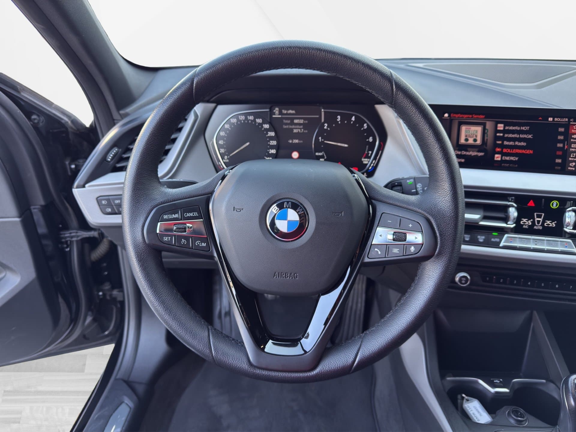 BMW 116i - Thumbnail 16