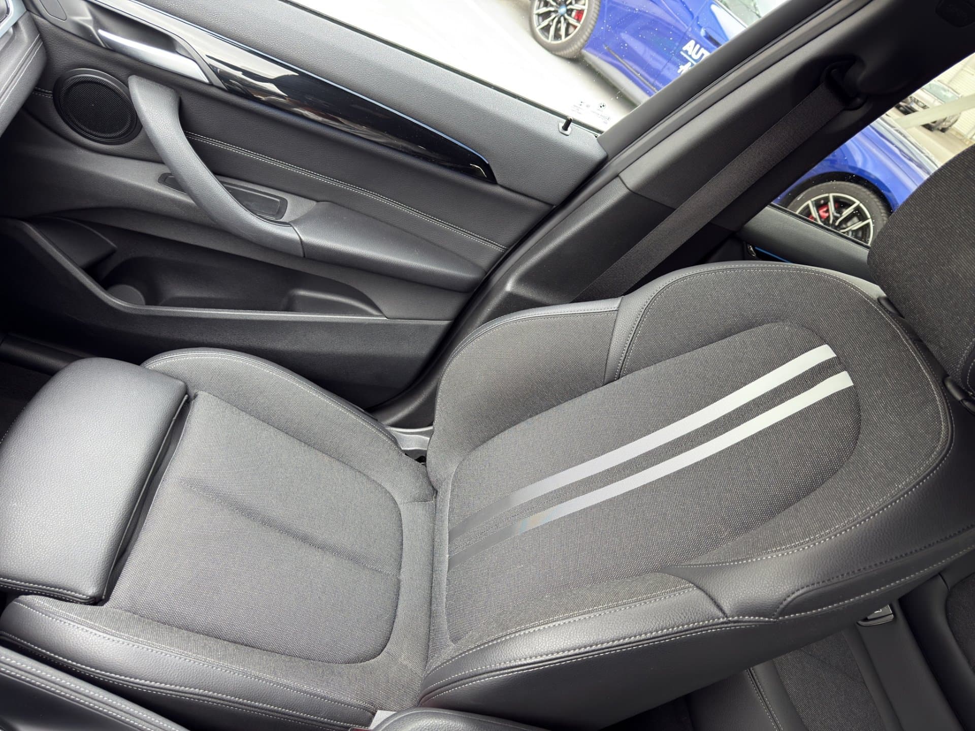 BMW X1 xDrive25e - Thumbnail 13