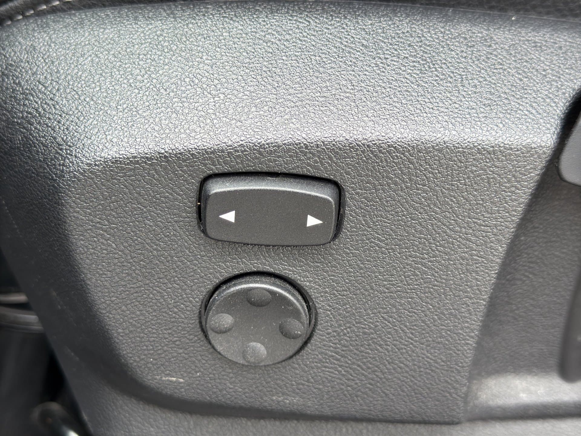 BMW X1 xDrive25e - Thumbnail 14