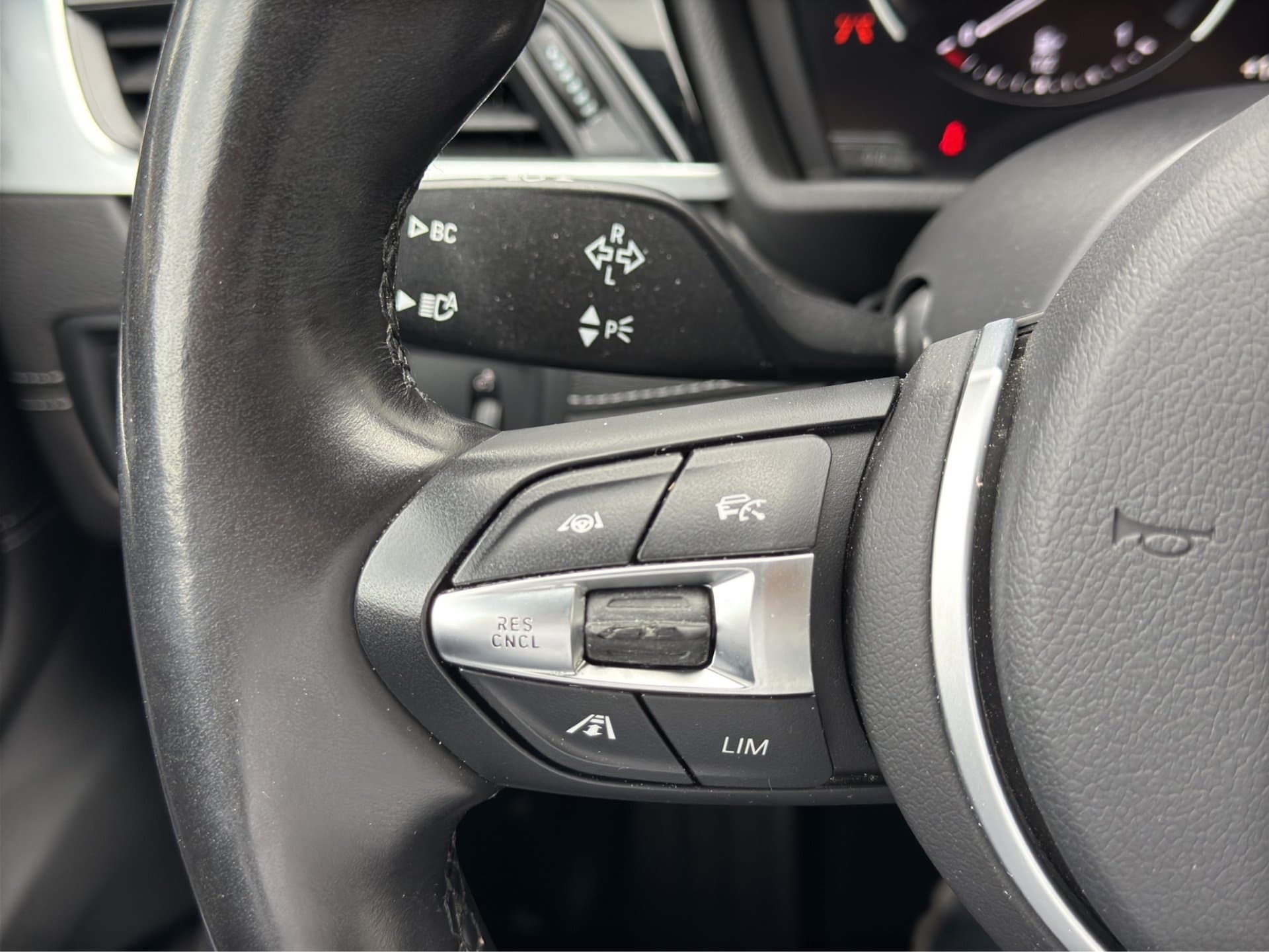 BMW X1 xDrive25e - Thumbnail 20