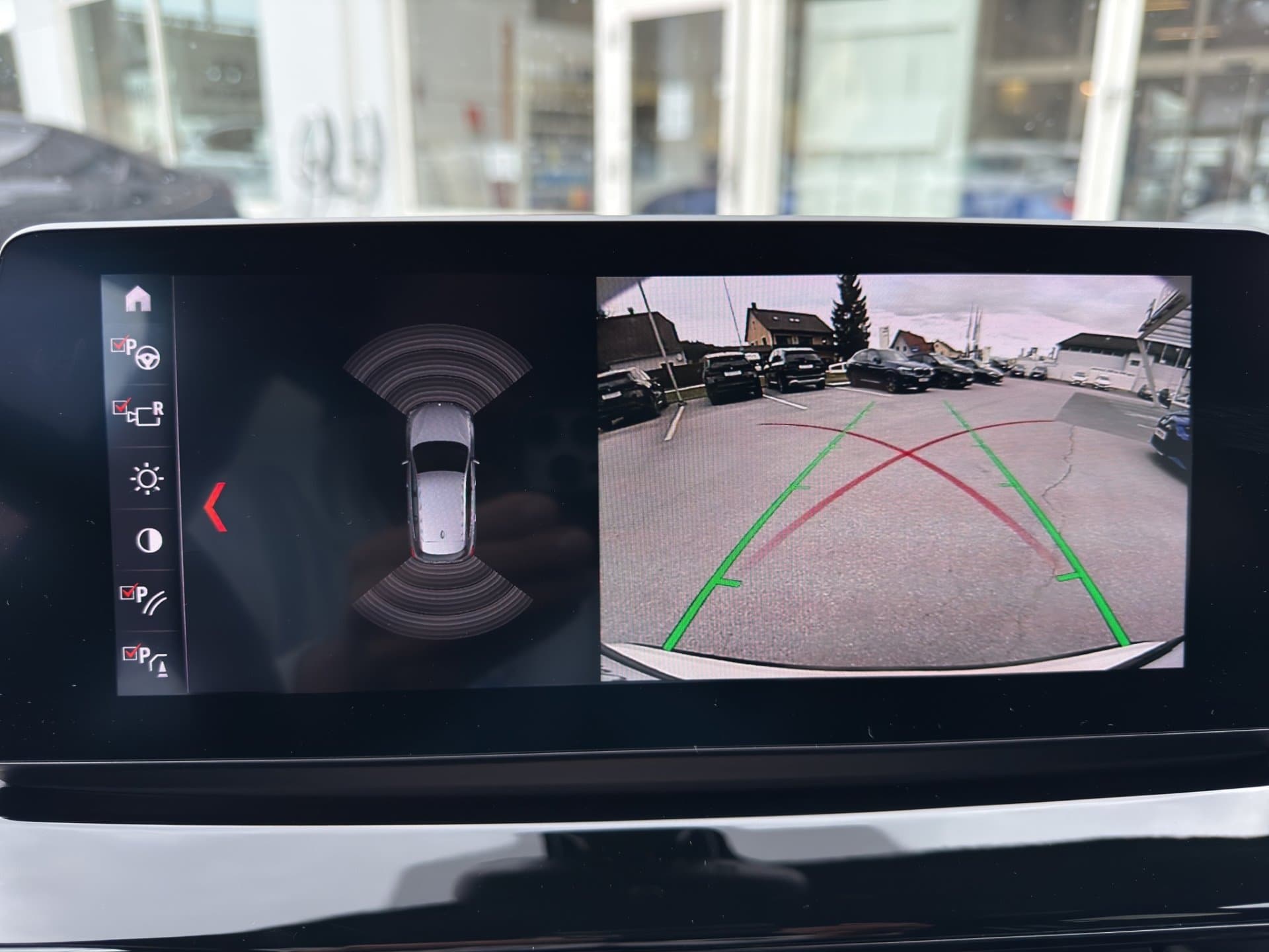 BMW X1 xDrive25e - Thumbnail 29