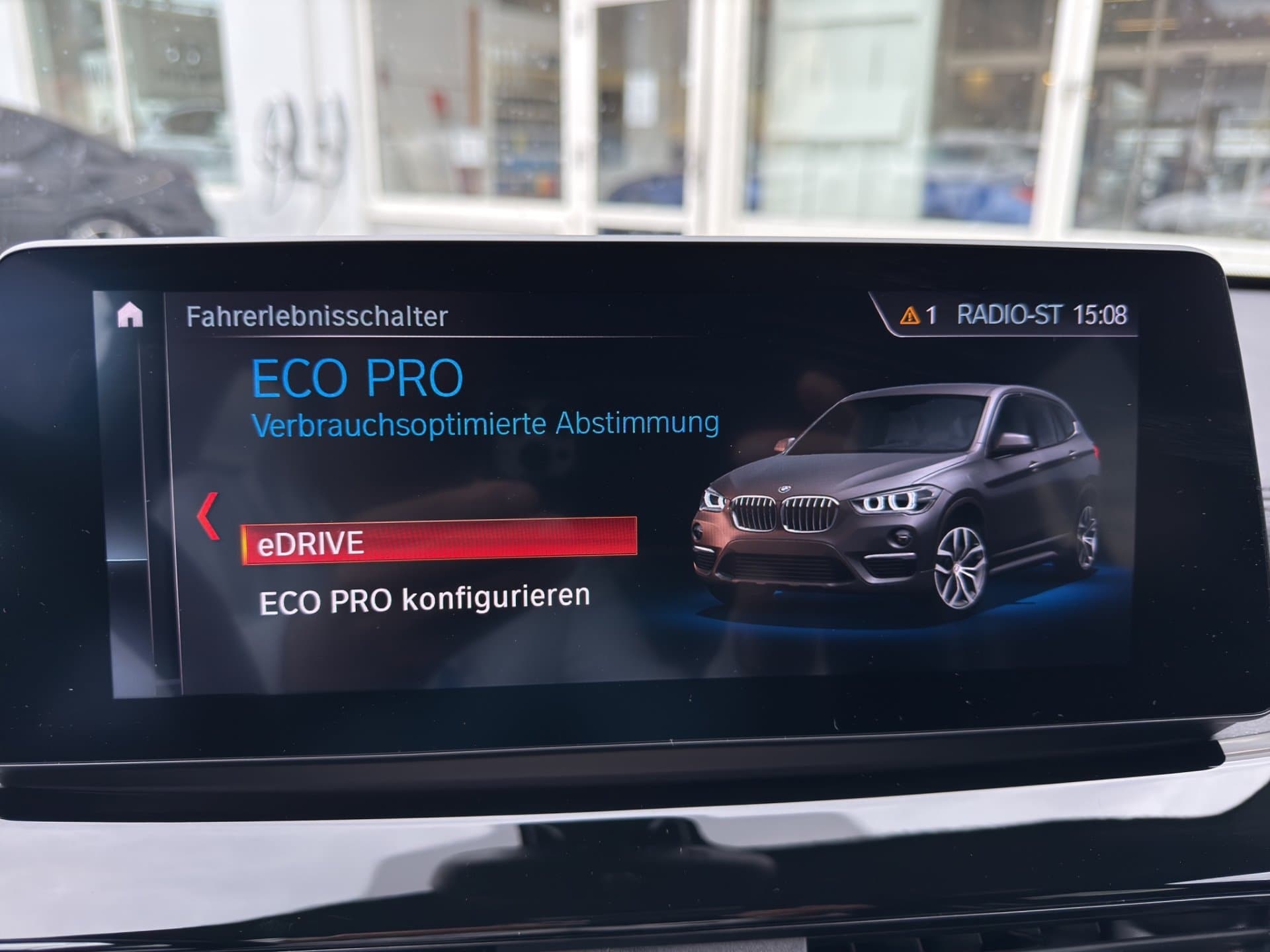 BMW X1 xDrive25e - Thumbnail 33