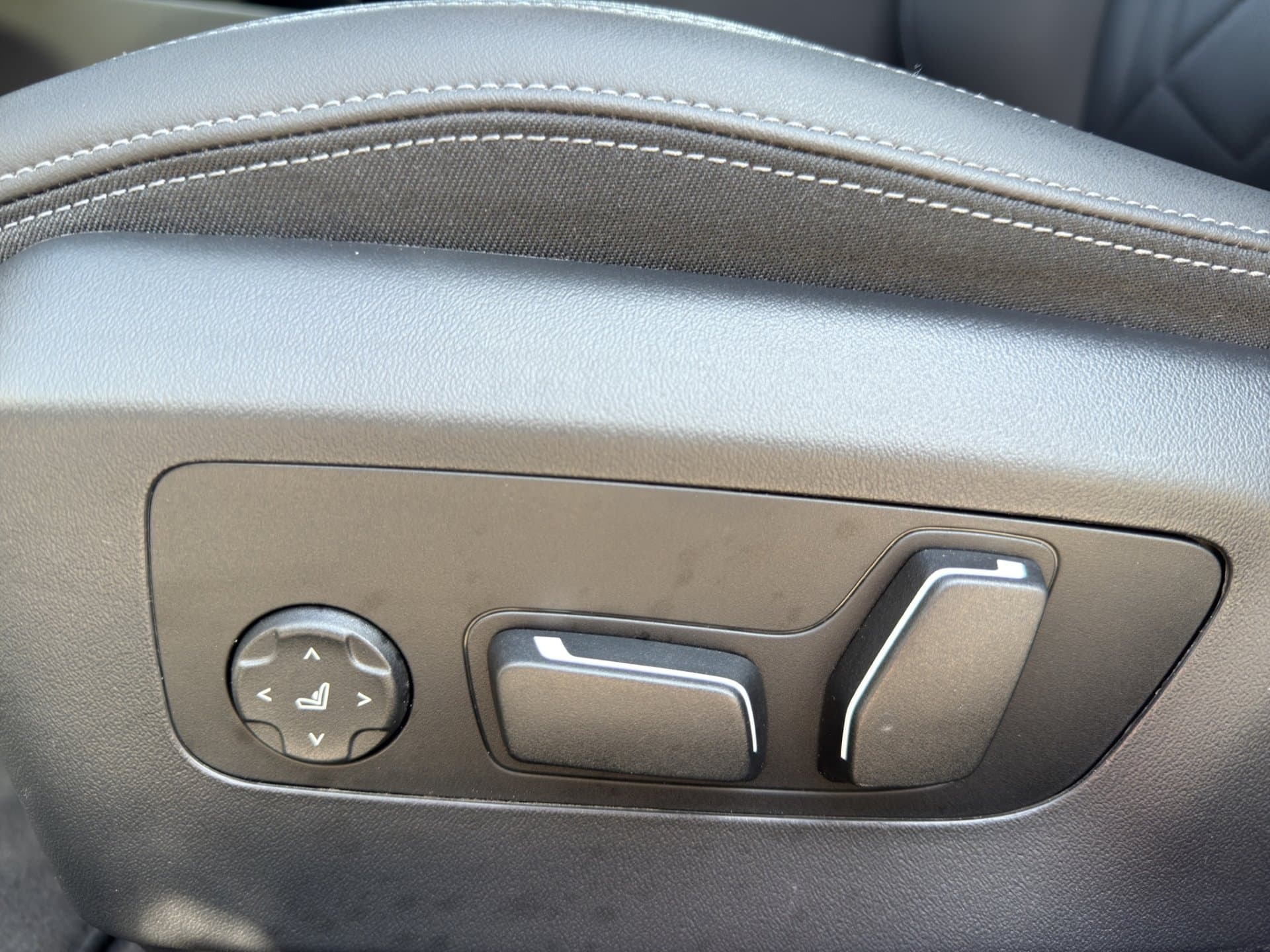 BMW 520d xDrive - Thumbnail 13