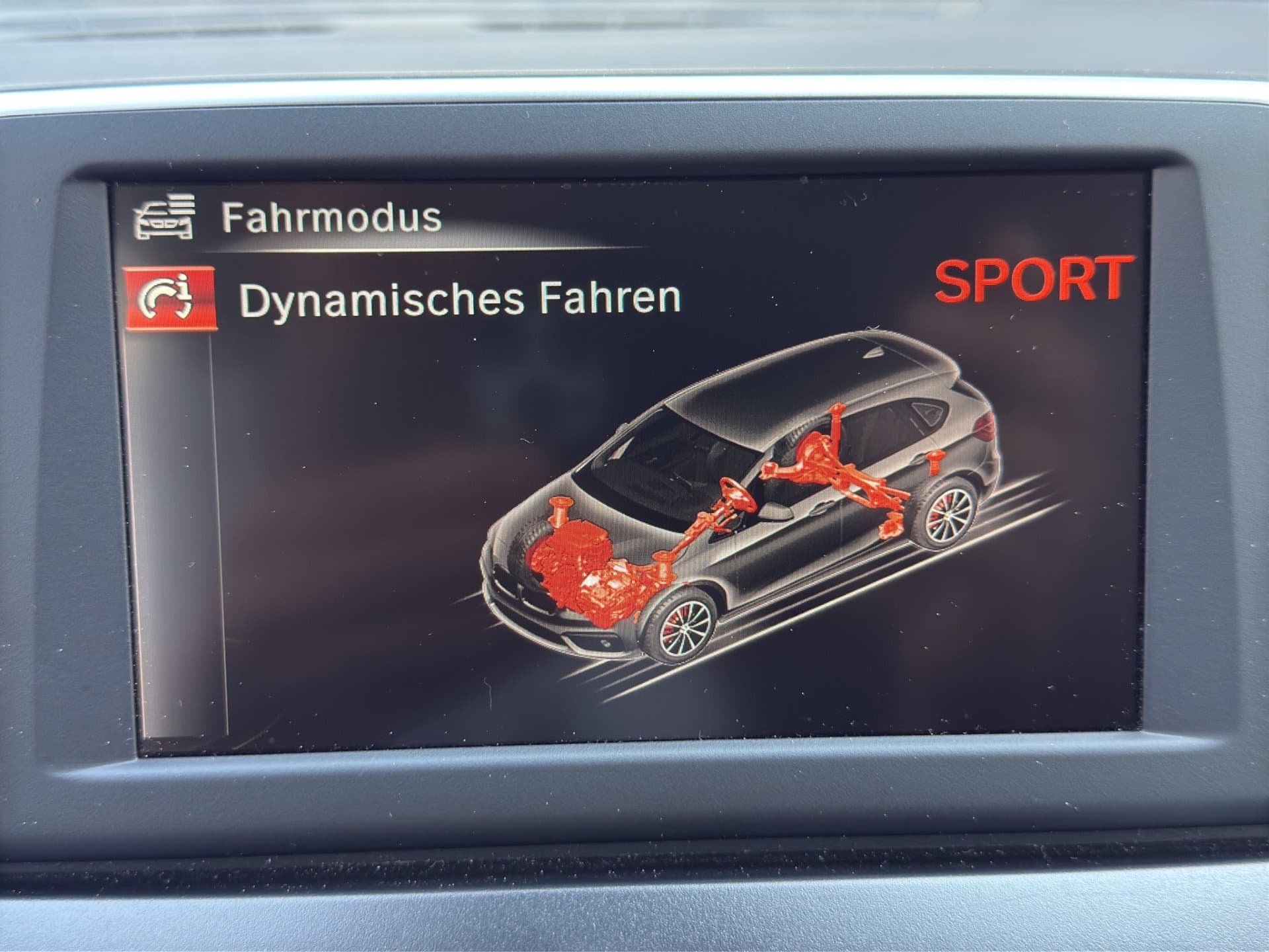 BMW 218d - Thumbnail 24